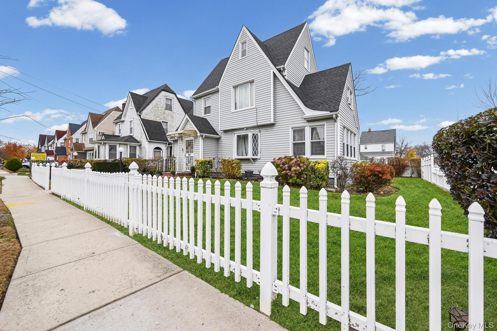 188-31 Lewiston Avenue Saint Albans Saint Albans, NY 11412