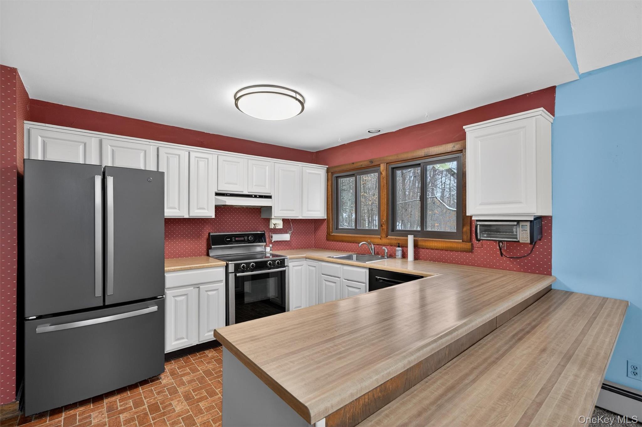 9 Kings Point Lane Out of NYC Washingtonville, NY 10992