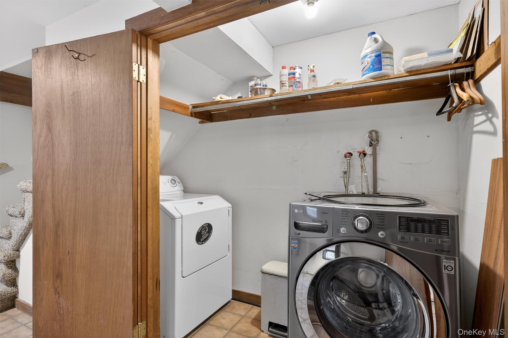 9 Kings Point Lane Out of NYC Washingtonville, NY 10992