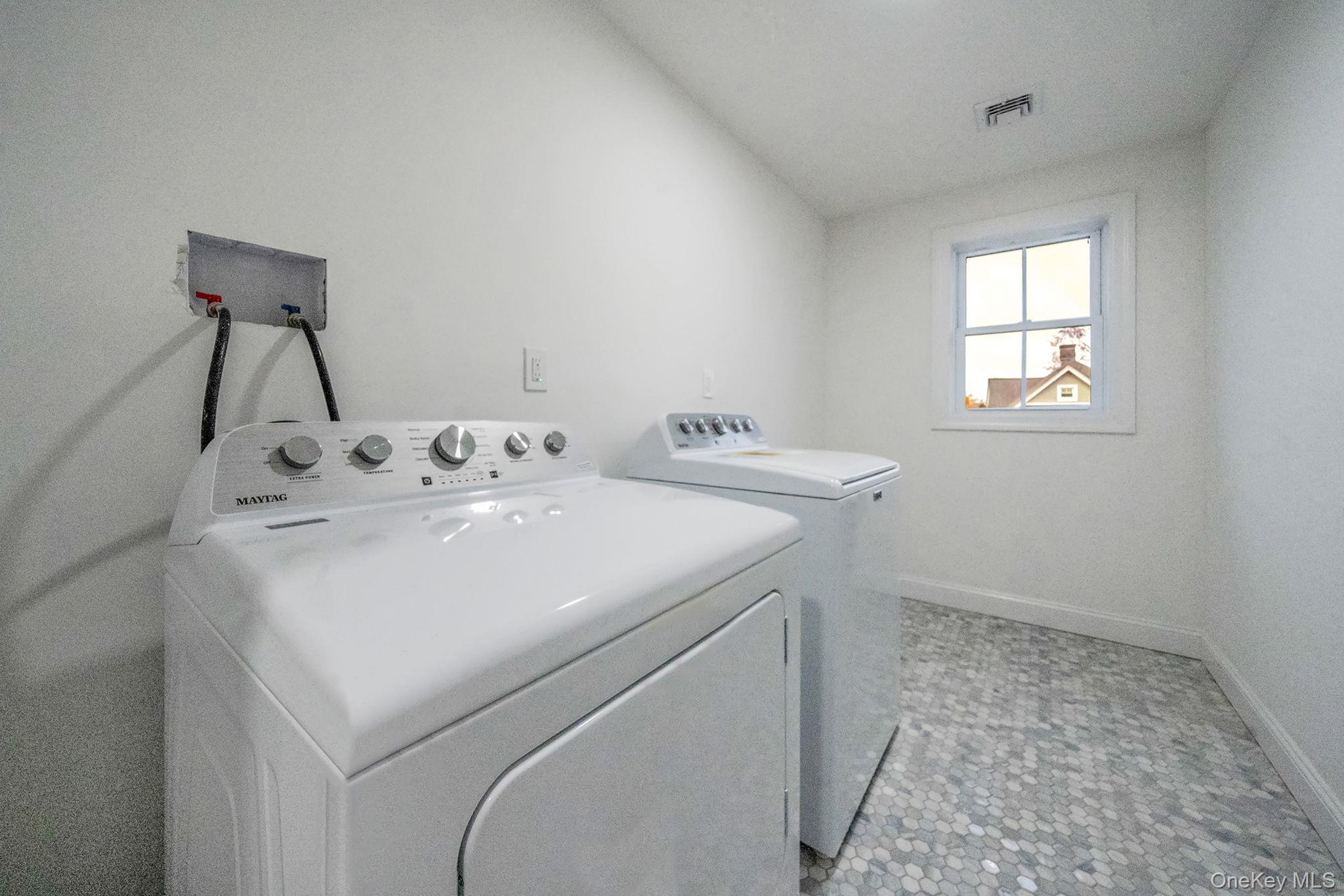 2929 Yale Place Baldwin Baldwin, NY 11510