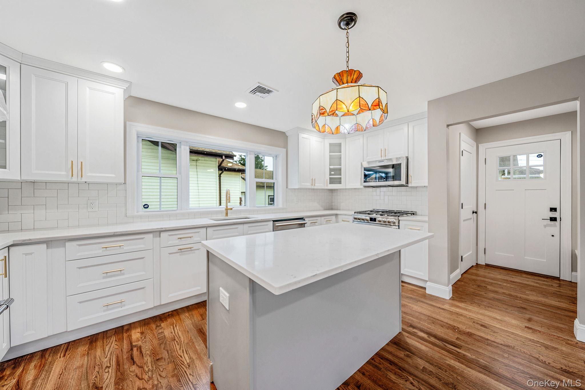 2929 Yale Place Baldwin Baldwin, NY 11510