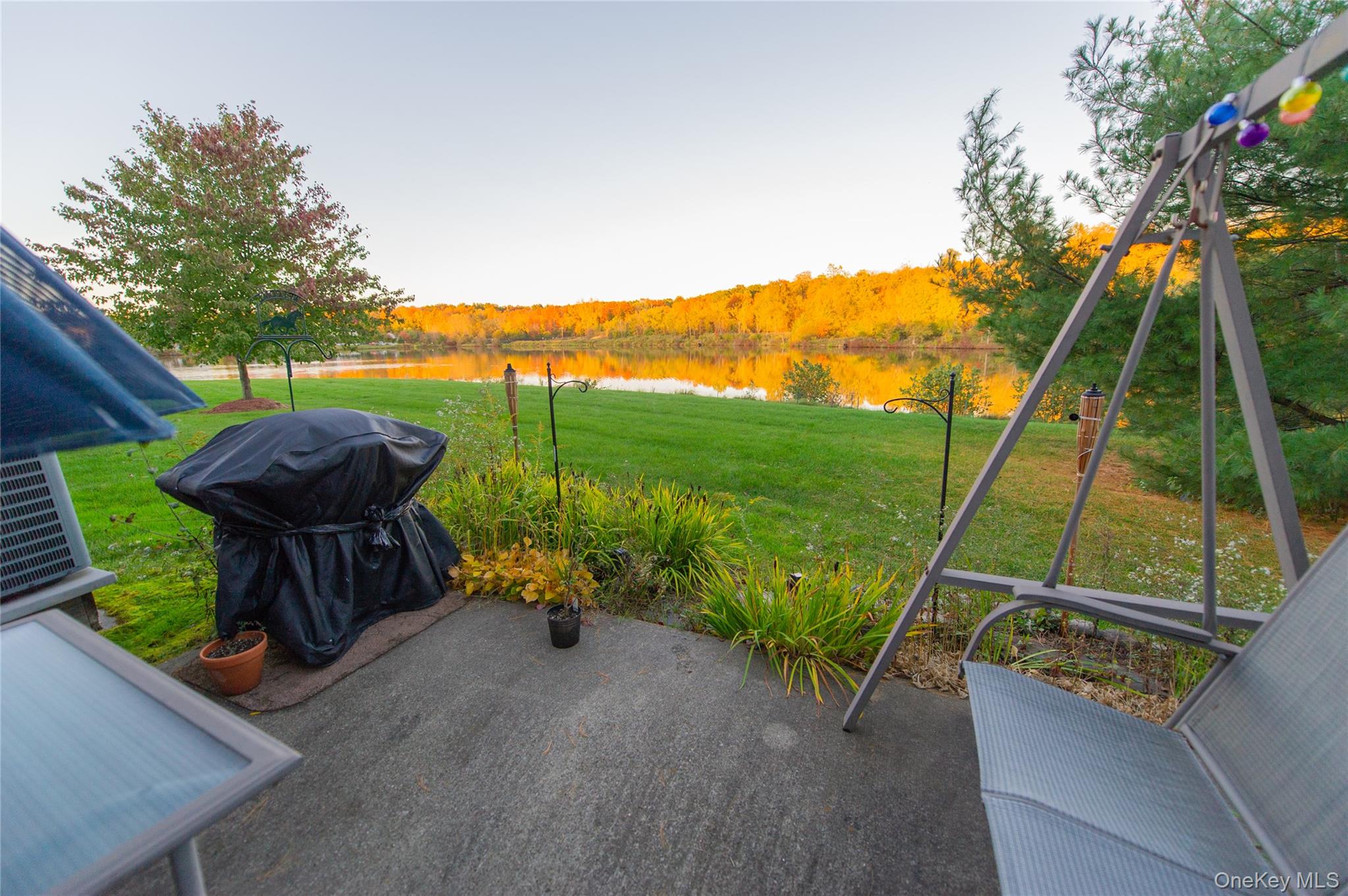 87 Kensington Way Out of NYC Middletown, NY 10940