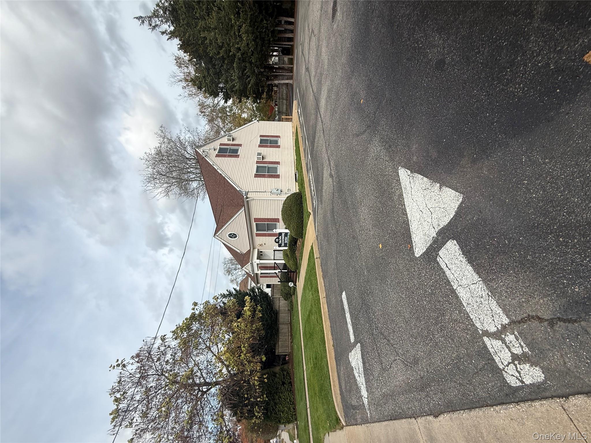 420 Osborn Avenue Riverhead Riverhead, NY 11901