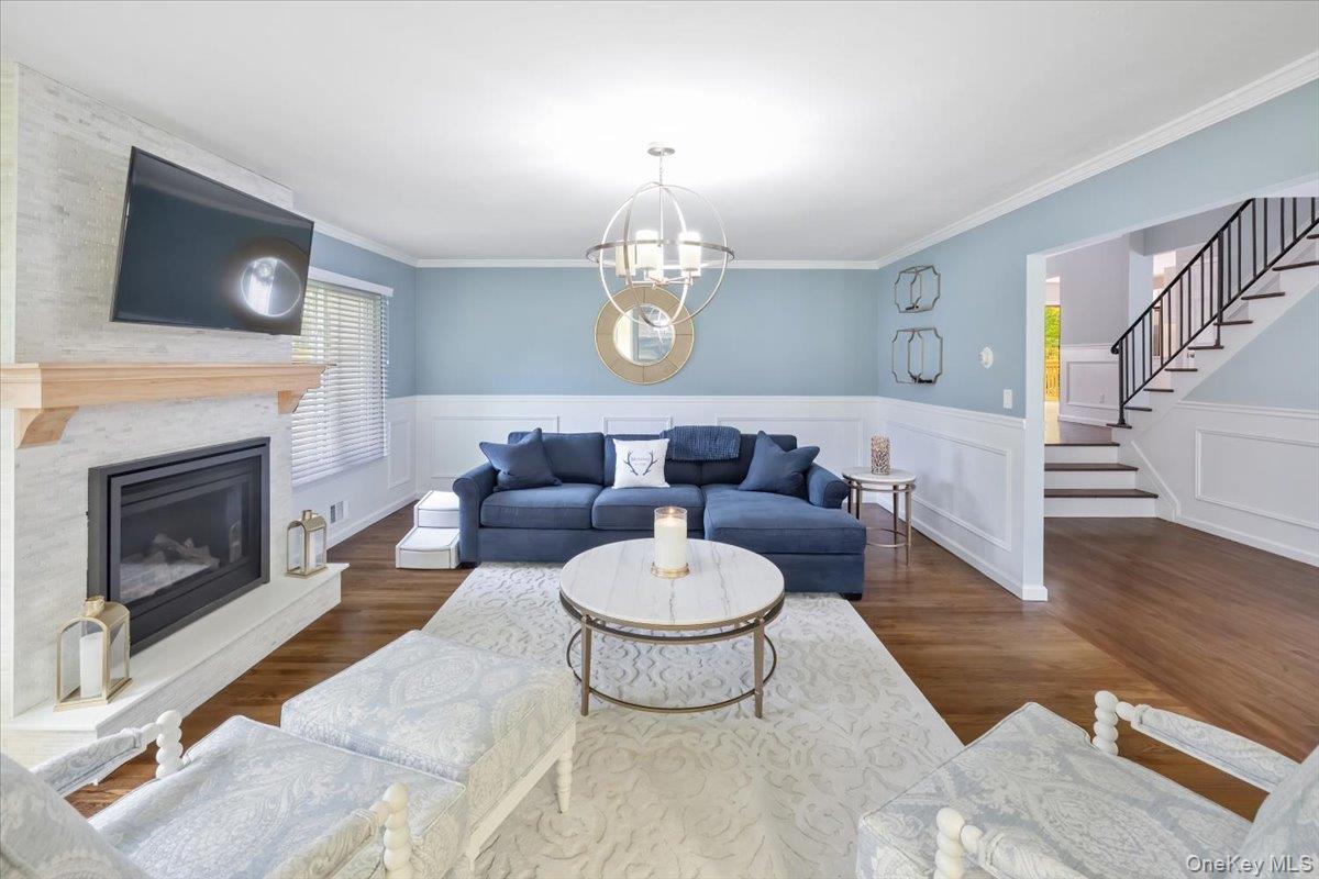 107 Tennyson Drive Out of NYC Nanuet, NY 10954