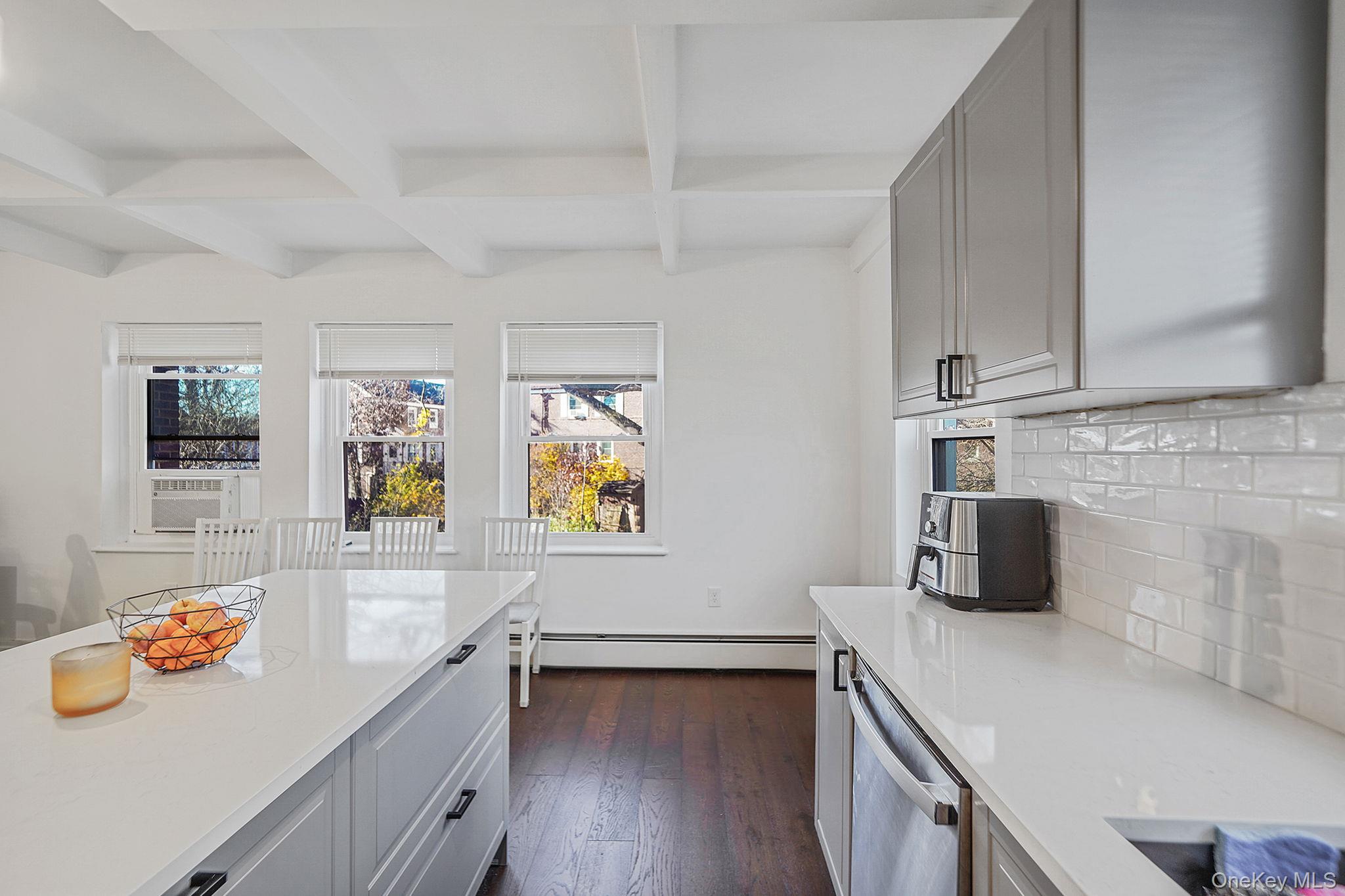 144-66 Village Road 75-D Briarwood Briarwood, NY 11435