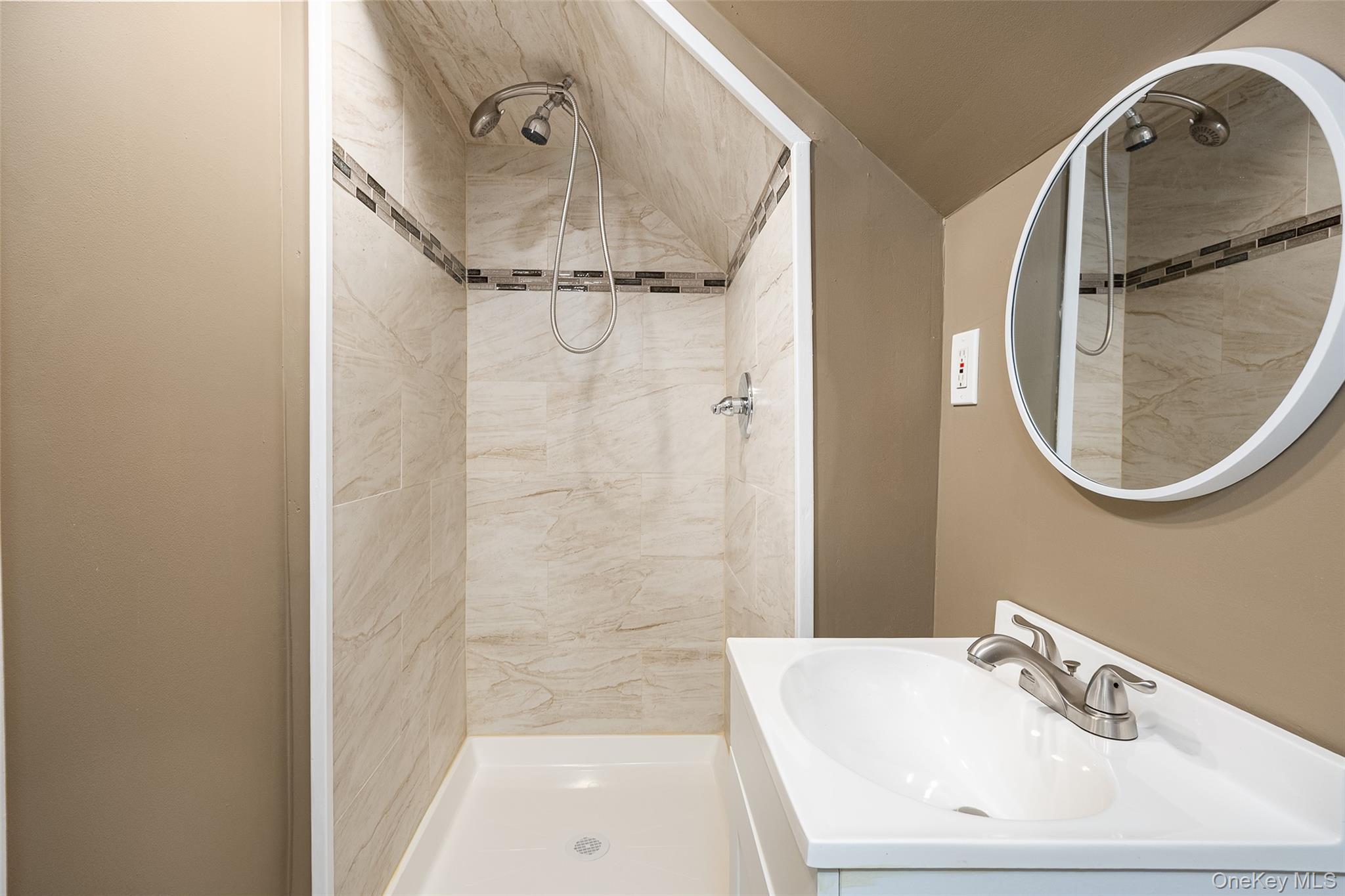 4 Walnut Street Out of NYC Poughkeepsie, NY 12601