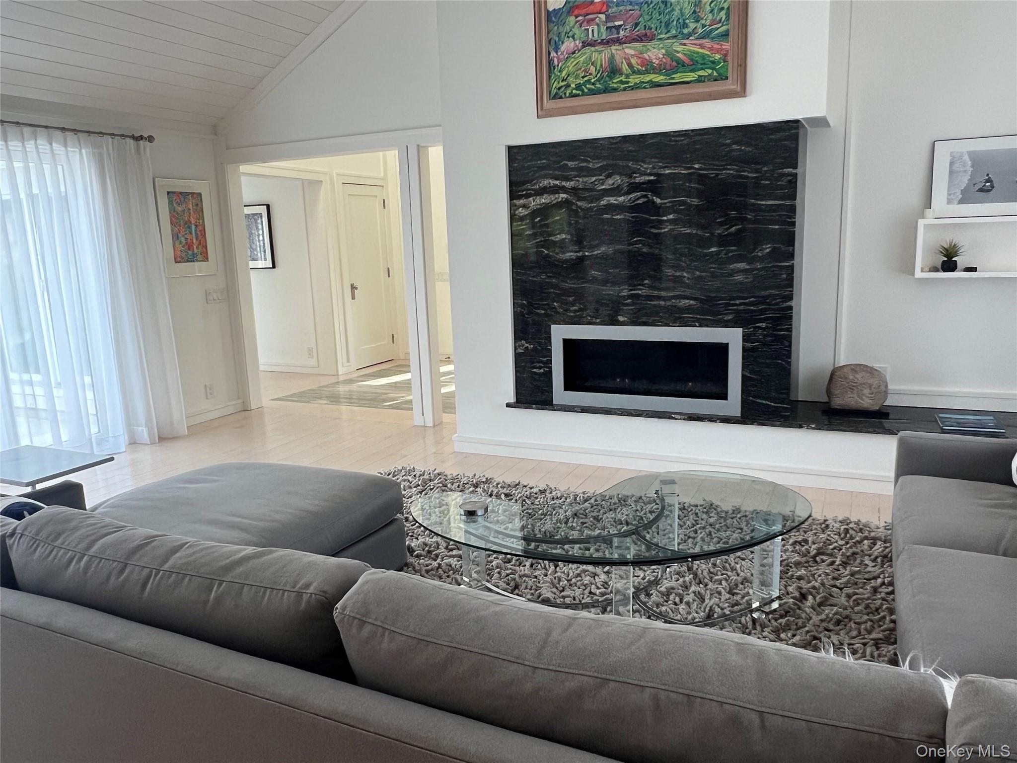 42 N Menantic Road Shelter Island Shelter Island, NY 11964