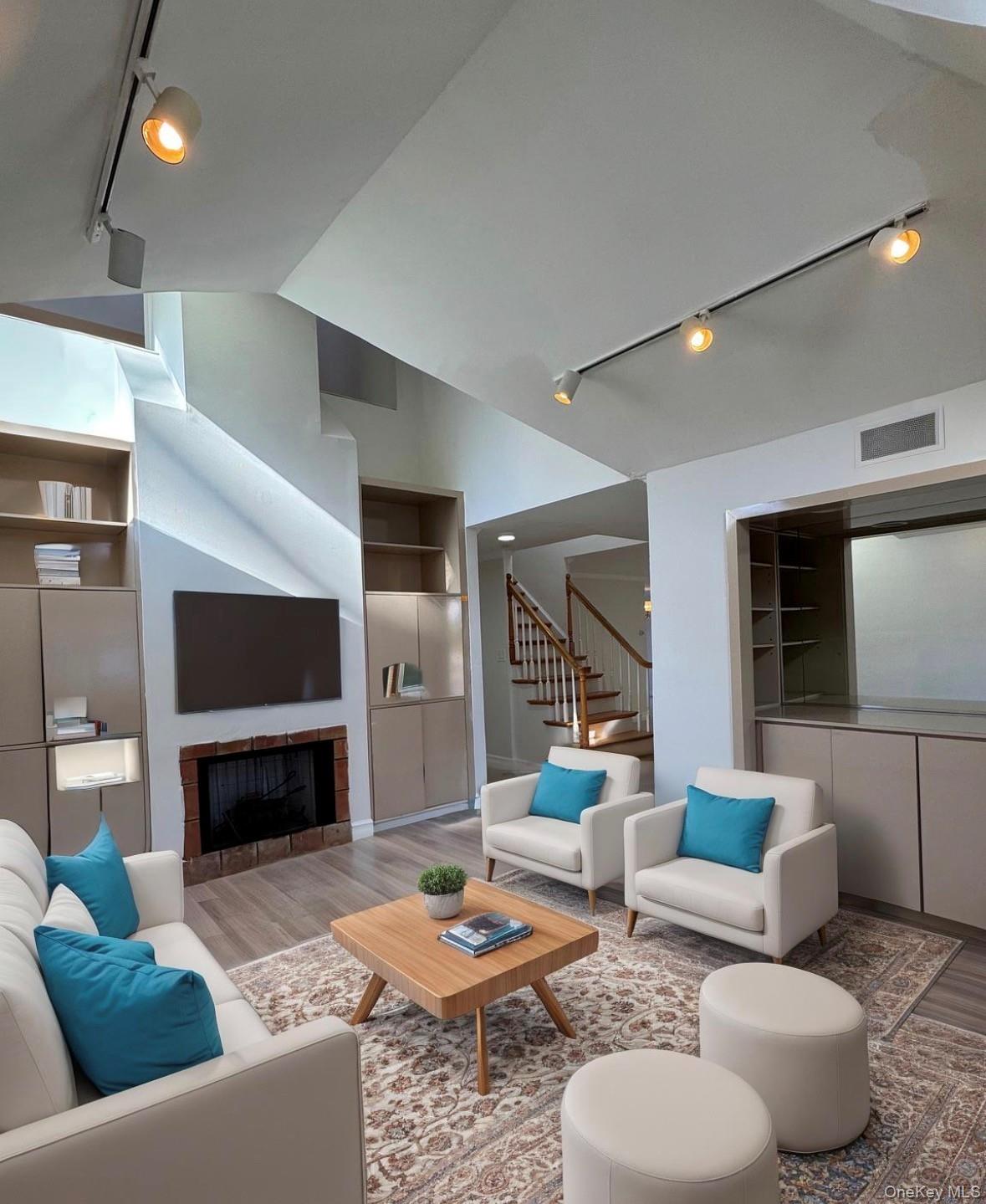 12 Chadwick Road Great Neck Great Neck, NY 11023