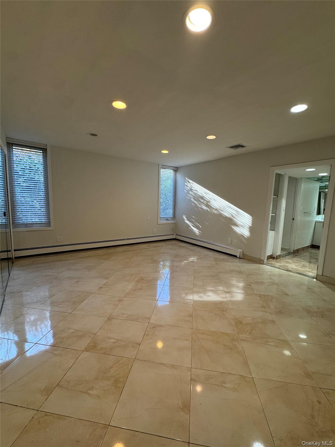 12 Chadwick Road Great Neck Great Neck, NY 11023