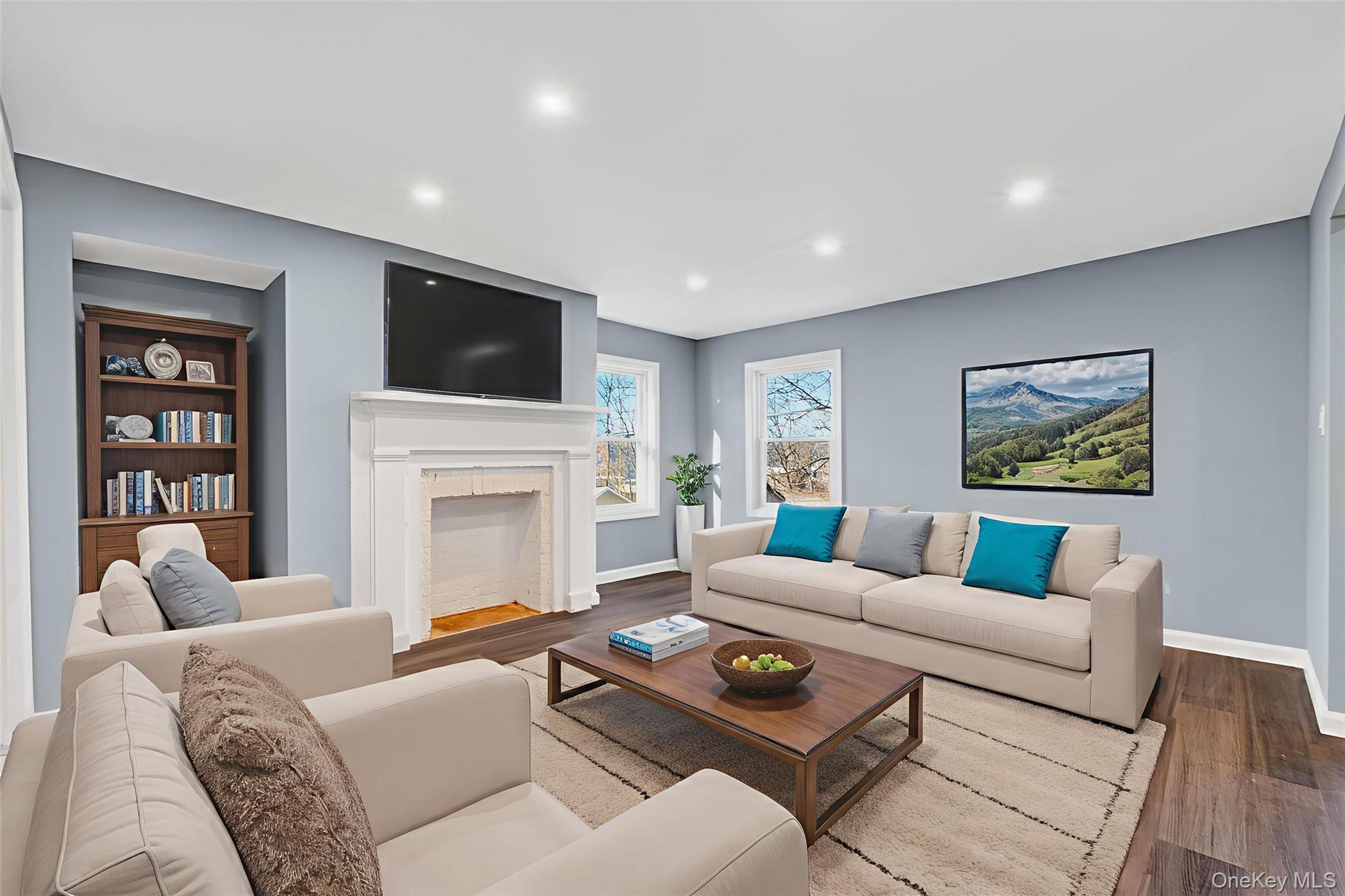 27 Spruce Street Out of NYC Poughkeepsie, NY 12601