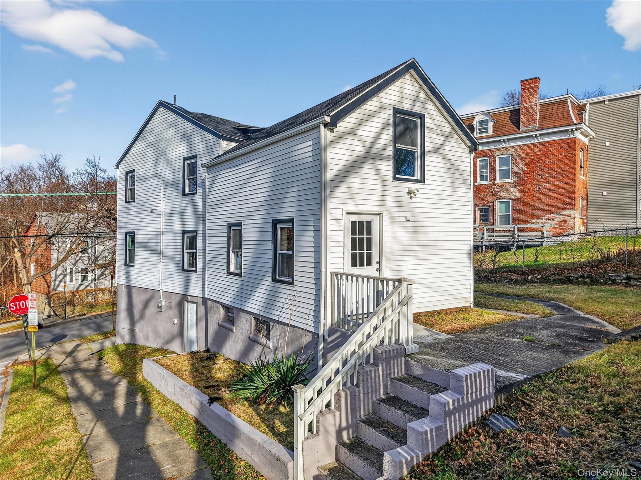 27 Spruce Street Out of NYC Poughkeepsie, NY 12601