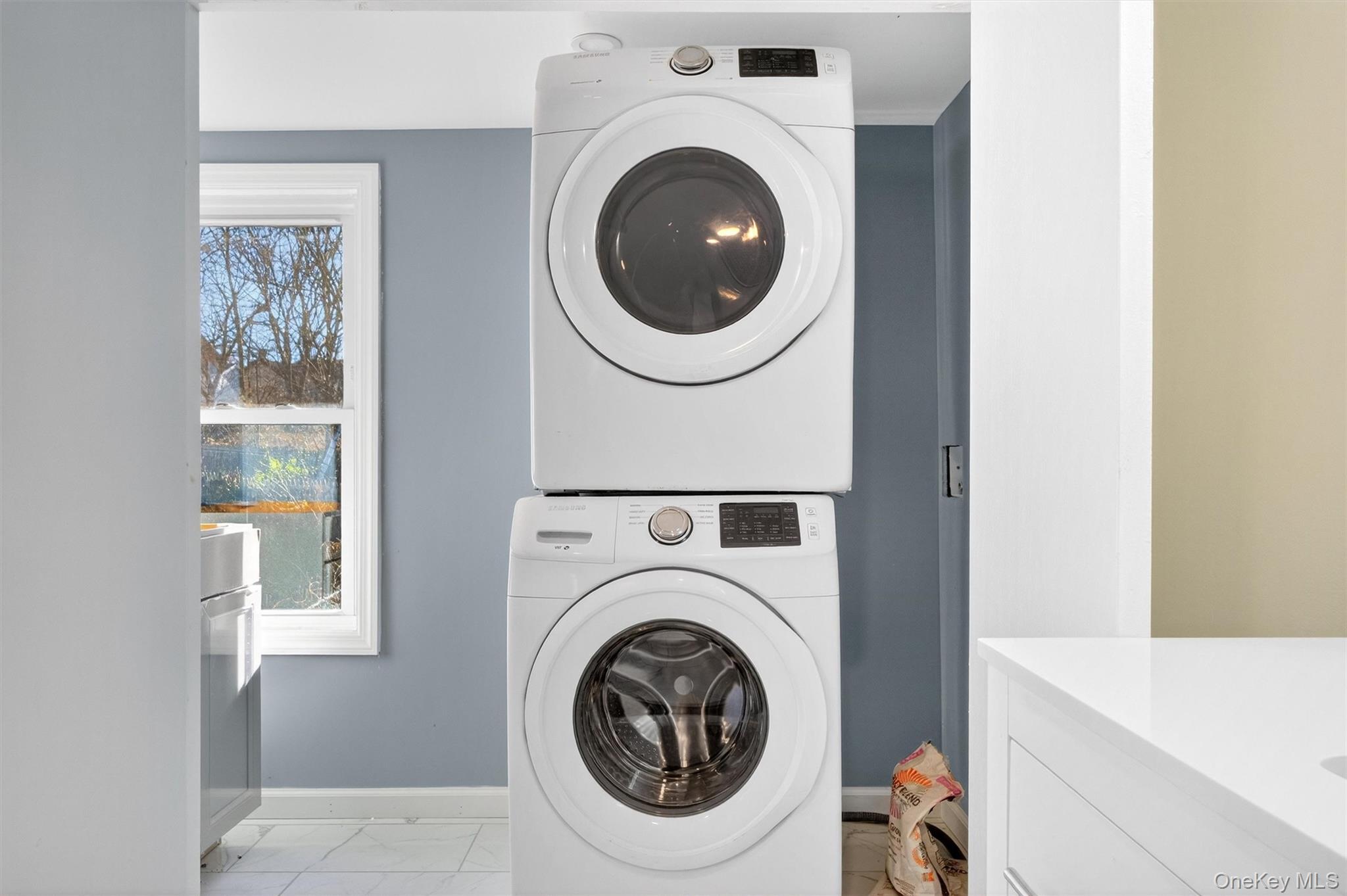 27 Spruce Street Out of NYC Poughkeepsie, NY 12601