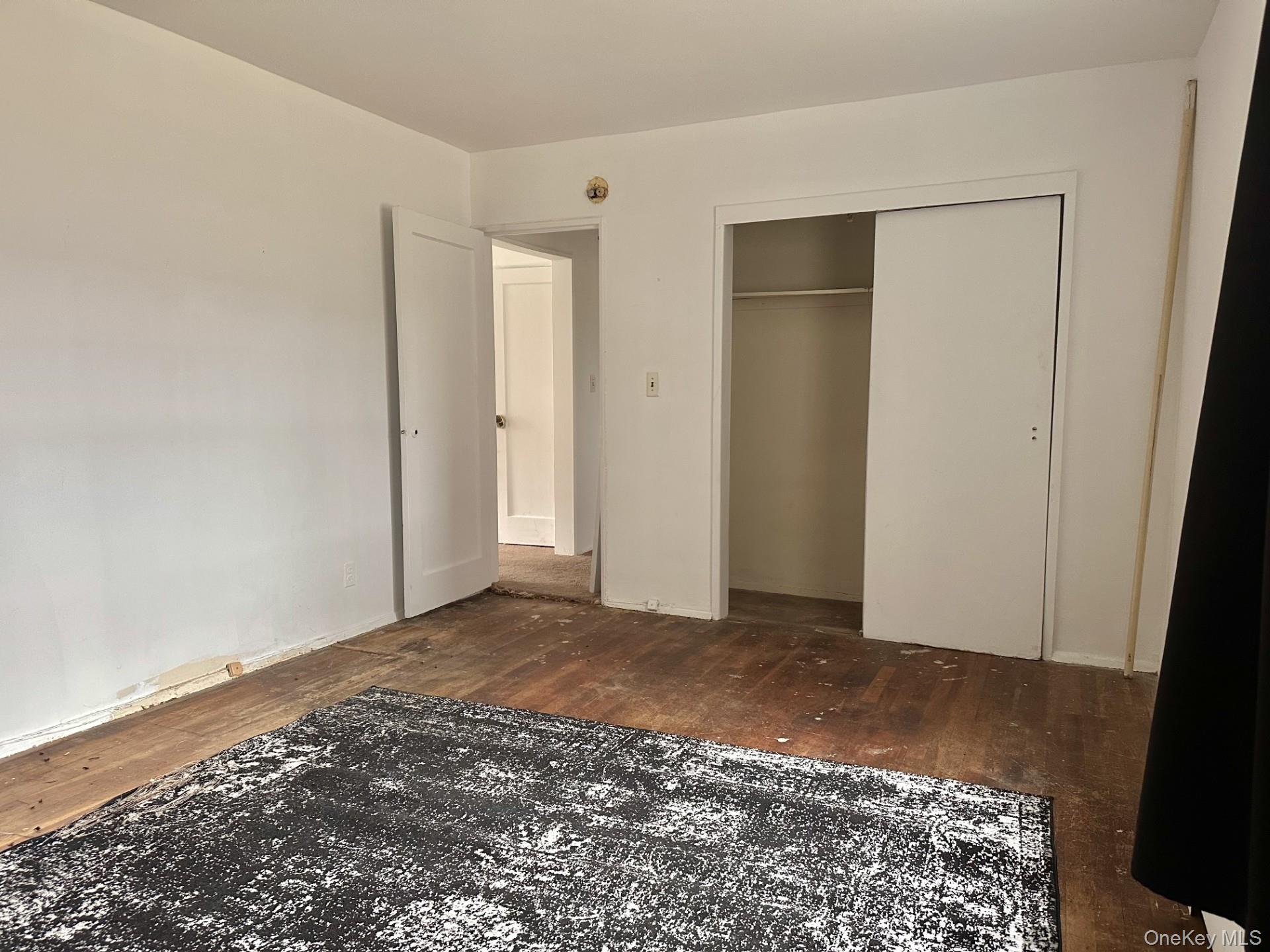 253-32 61st Avenue 1 Little Neck Little Neck, NY 11362