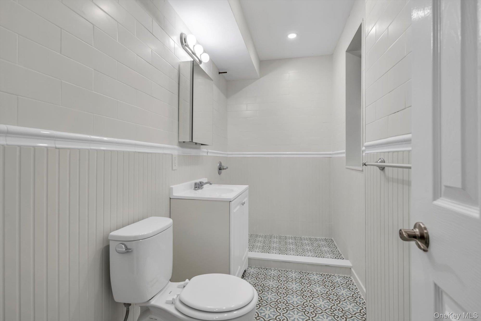 79-06 Main Street 2-J Flushing Flushing, NY 11367