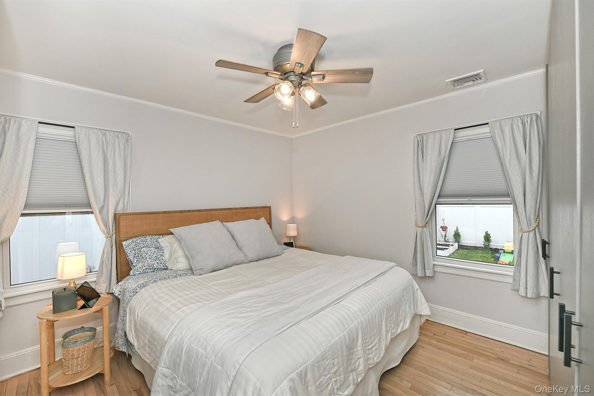 2704 Beach Drive Merrick Merrick, NY 11566