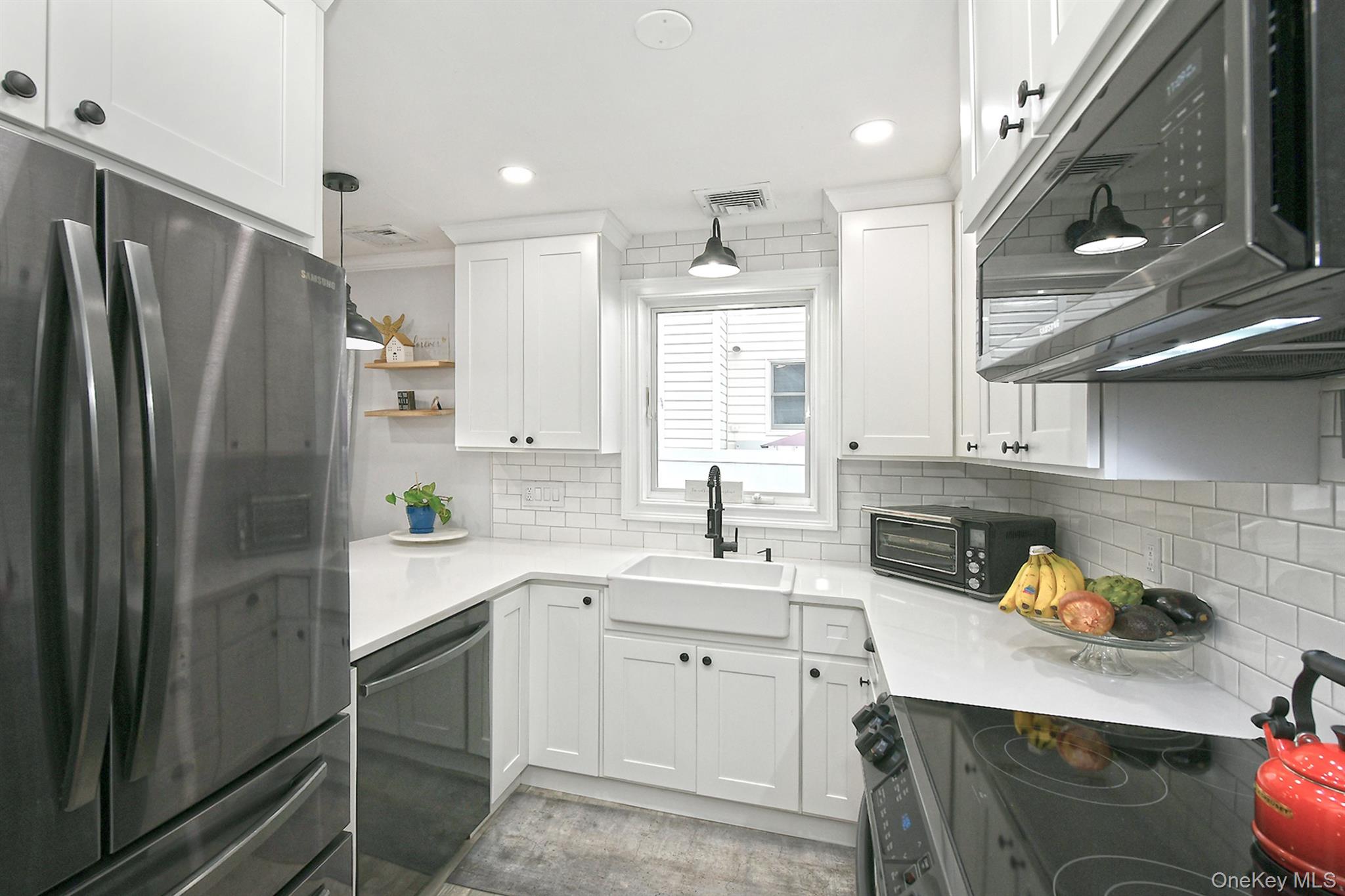 2704 Beach Drive Merrick Merrick, NY 11566