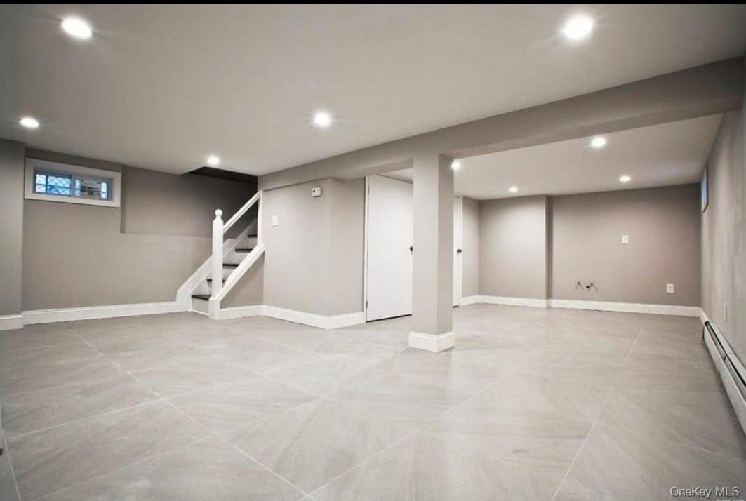 19456 114th Road Saint Albans Saint Albans, NY 11412