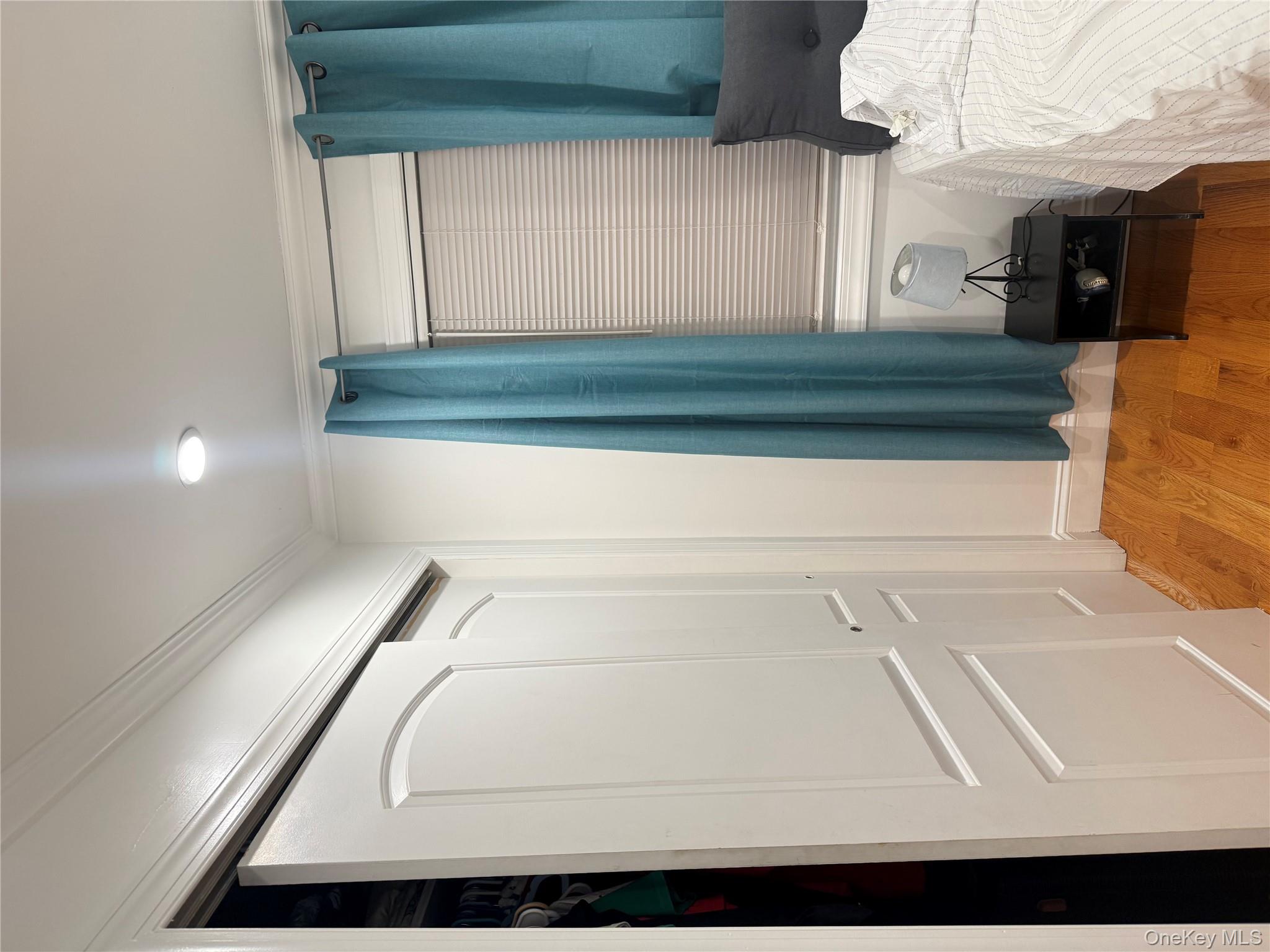 19456 114th Road Saint Albans Saint Albans, NY 11412