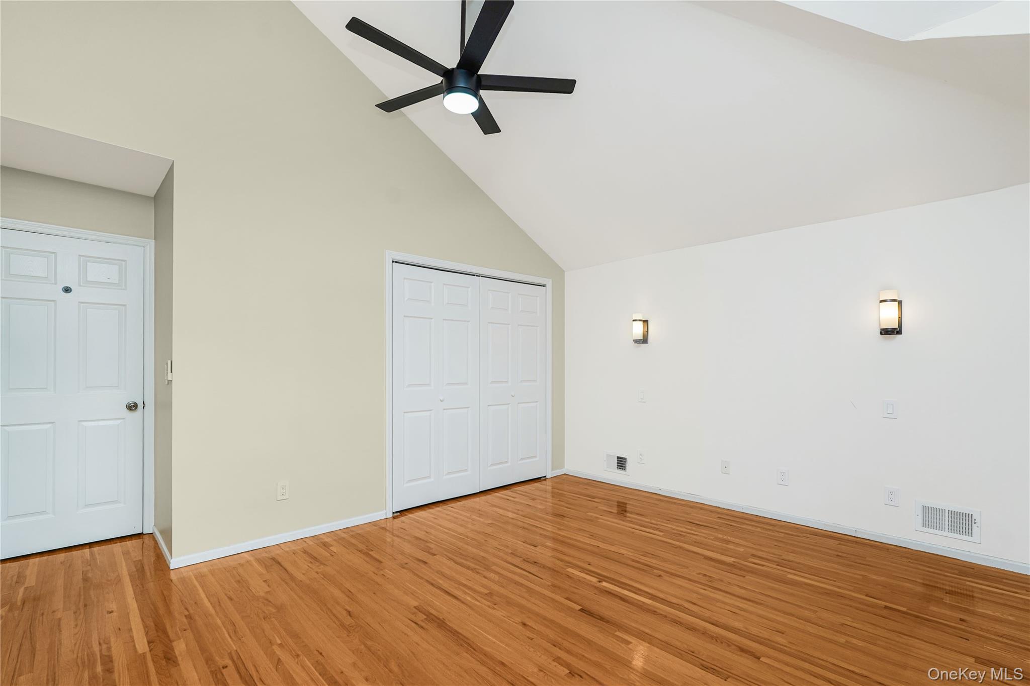 111 Elmbank Street Out of NYC Staten Island, NY 10312