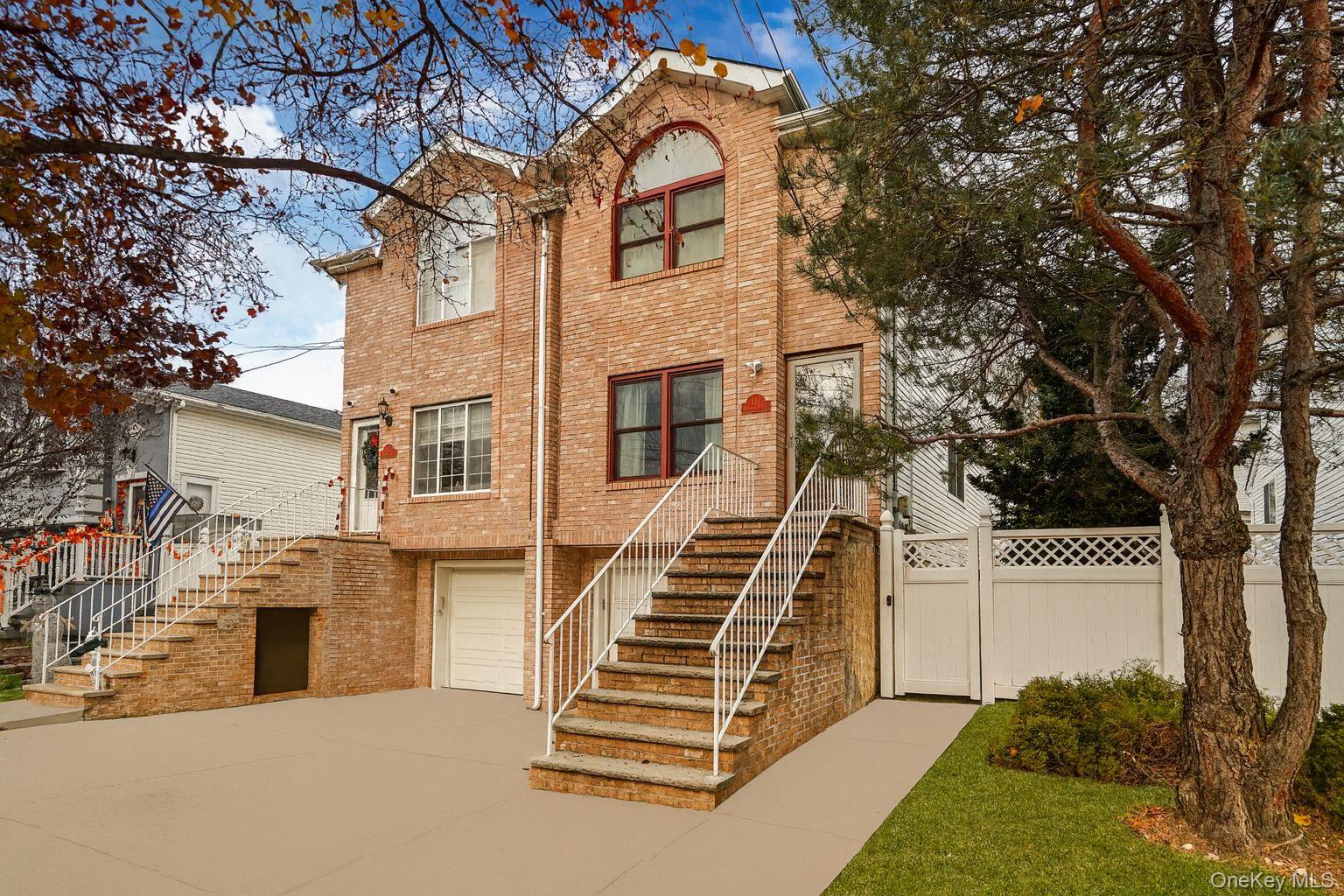 111 Elmbank Street Out of NYC Staten Island, NY 10312