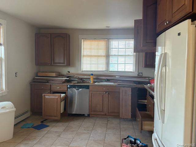 147 Pauls Path Coram Coram, NY 11727