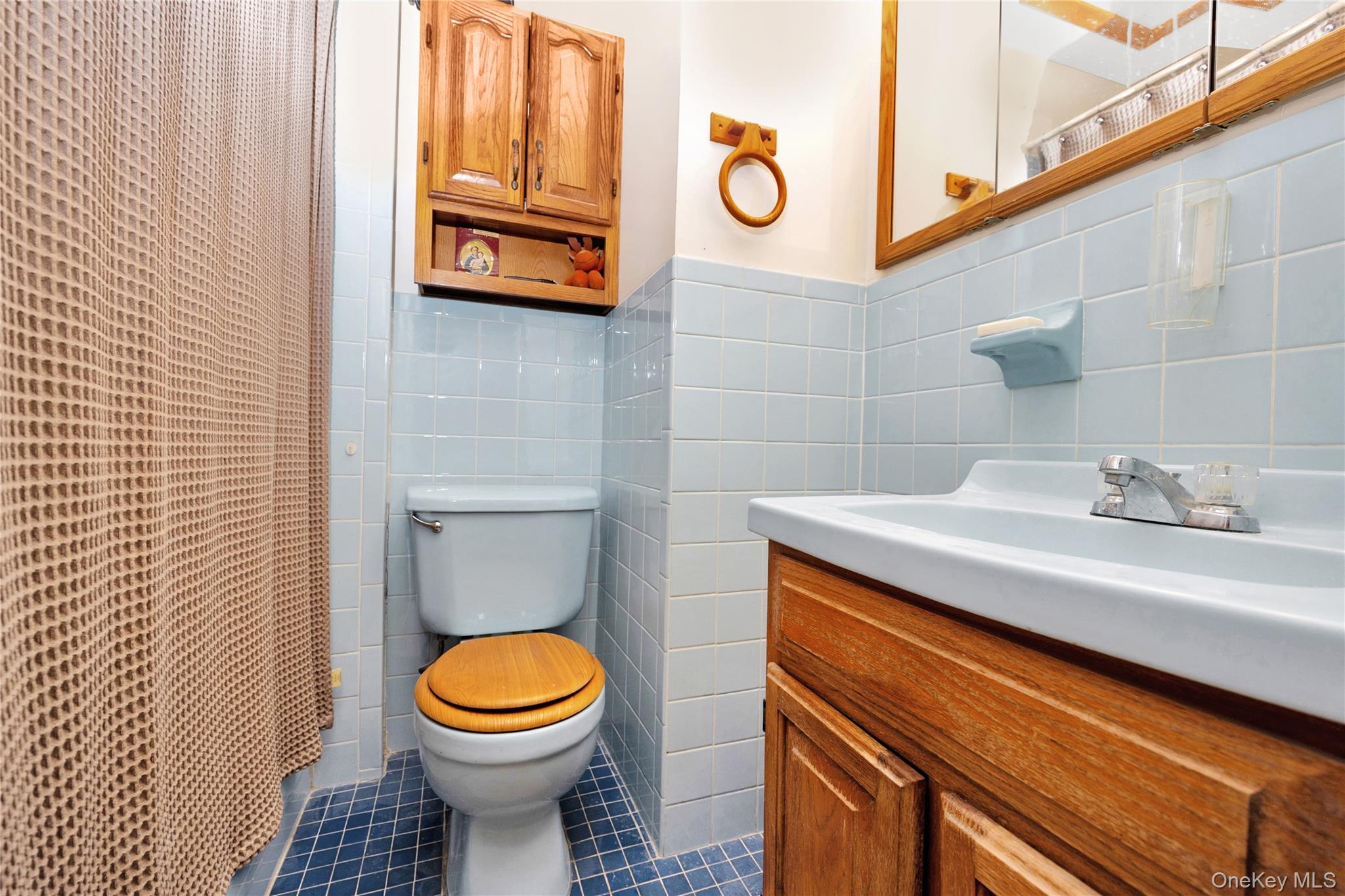 6451 59th Avenue Maspeth Maspeth, NY 11378