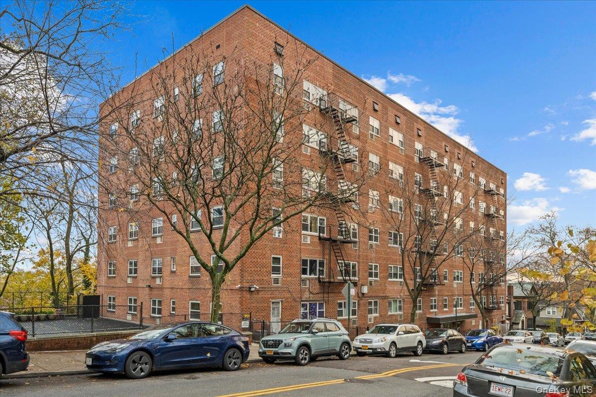 3030 Johnson Avenue 4-K Bronx, NY 10463
