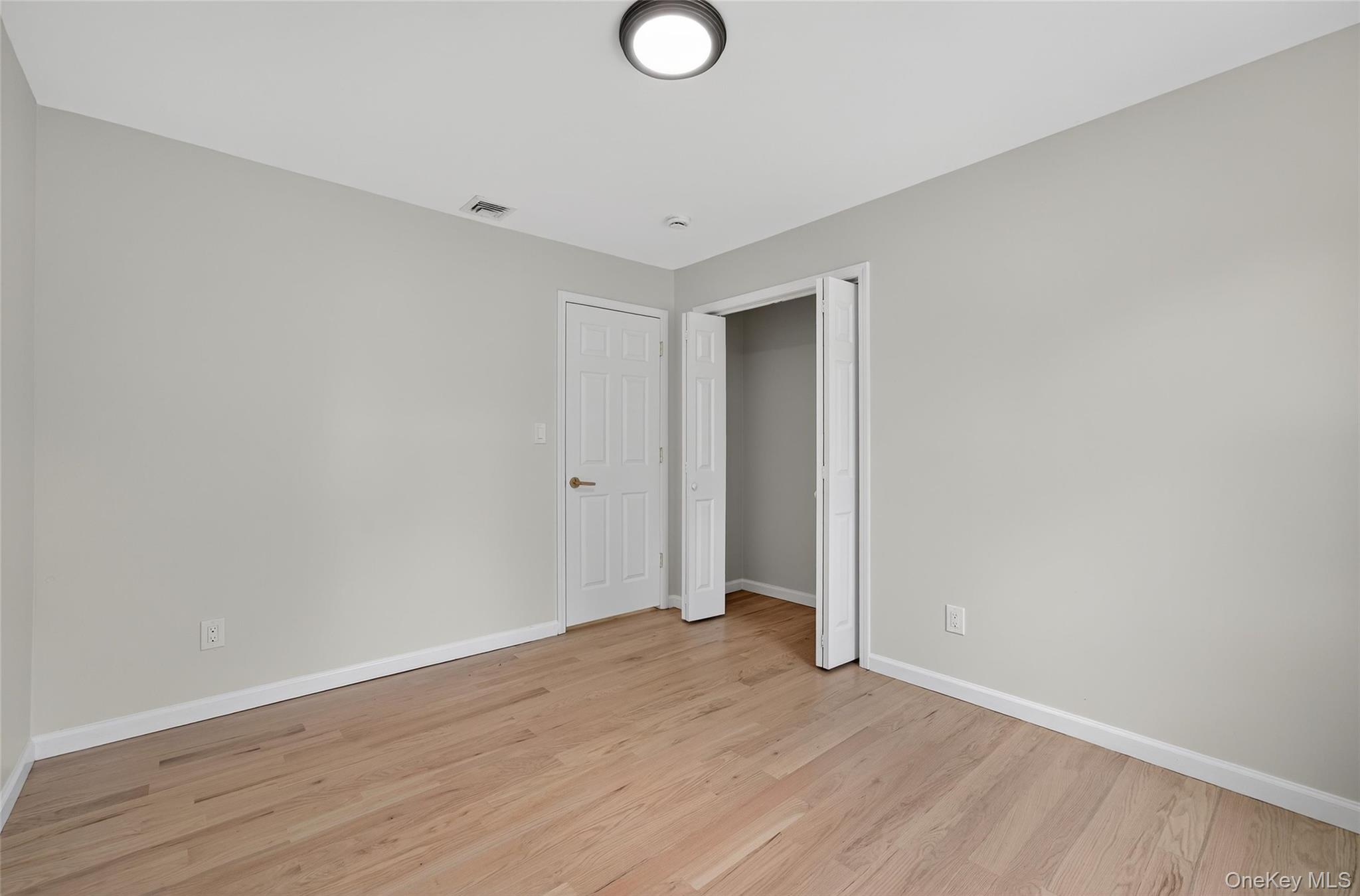 18 Fordham Lane Out of NYC Highland Mills, NY 10930