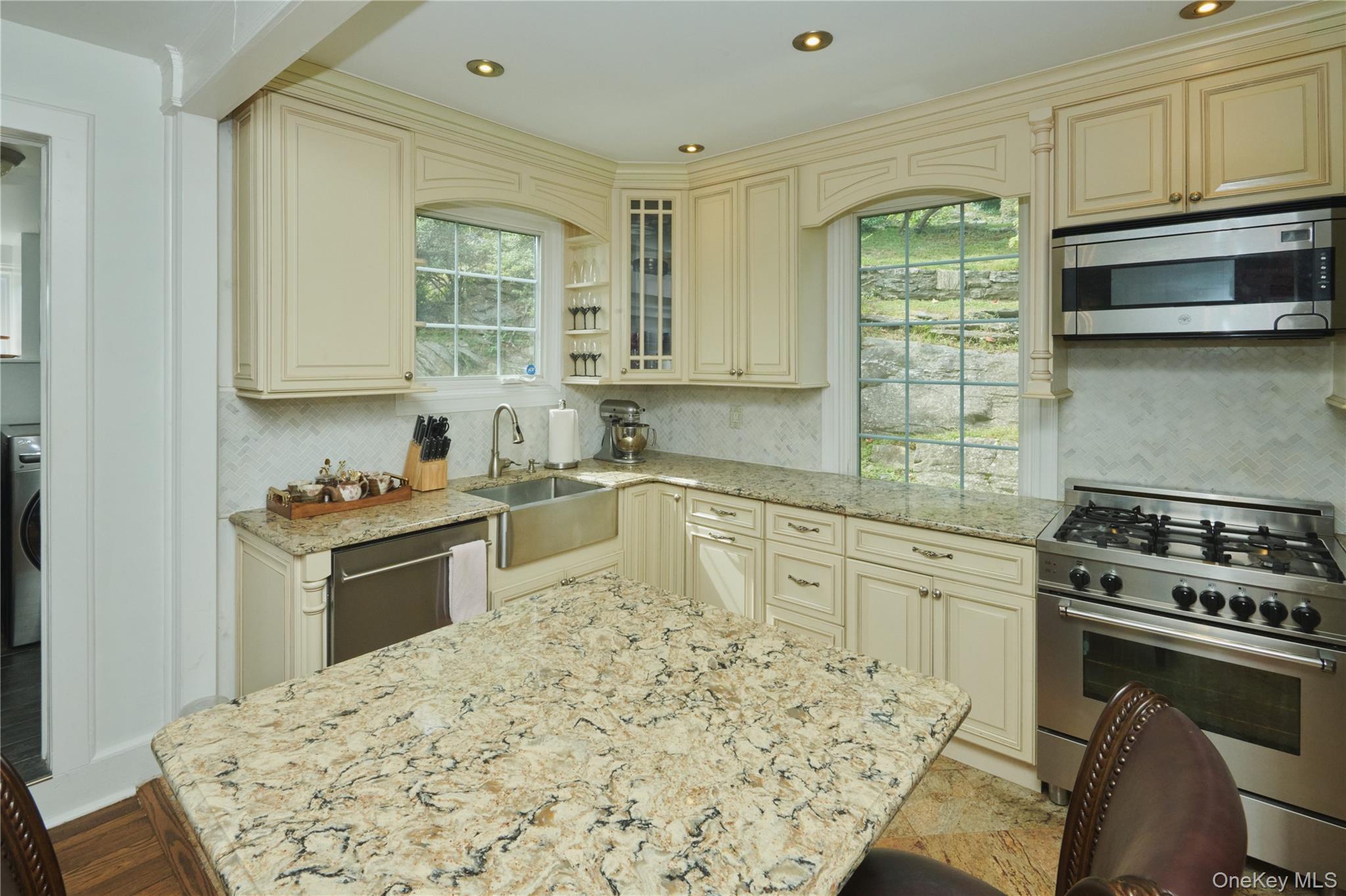 7 Avondale Road Yonkers Yonkers, NY 10710