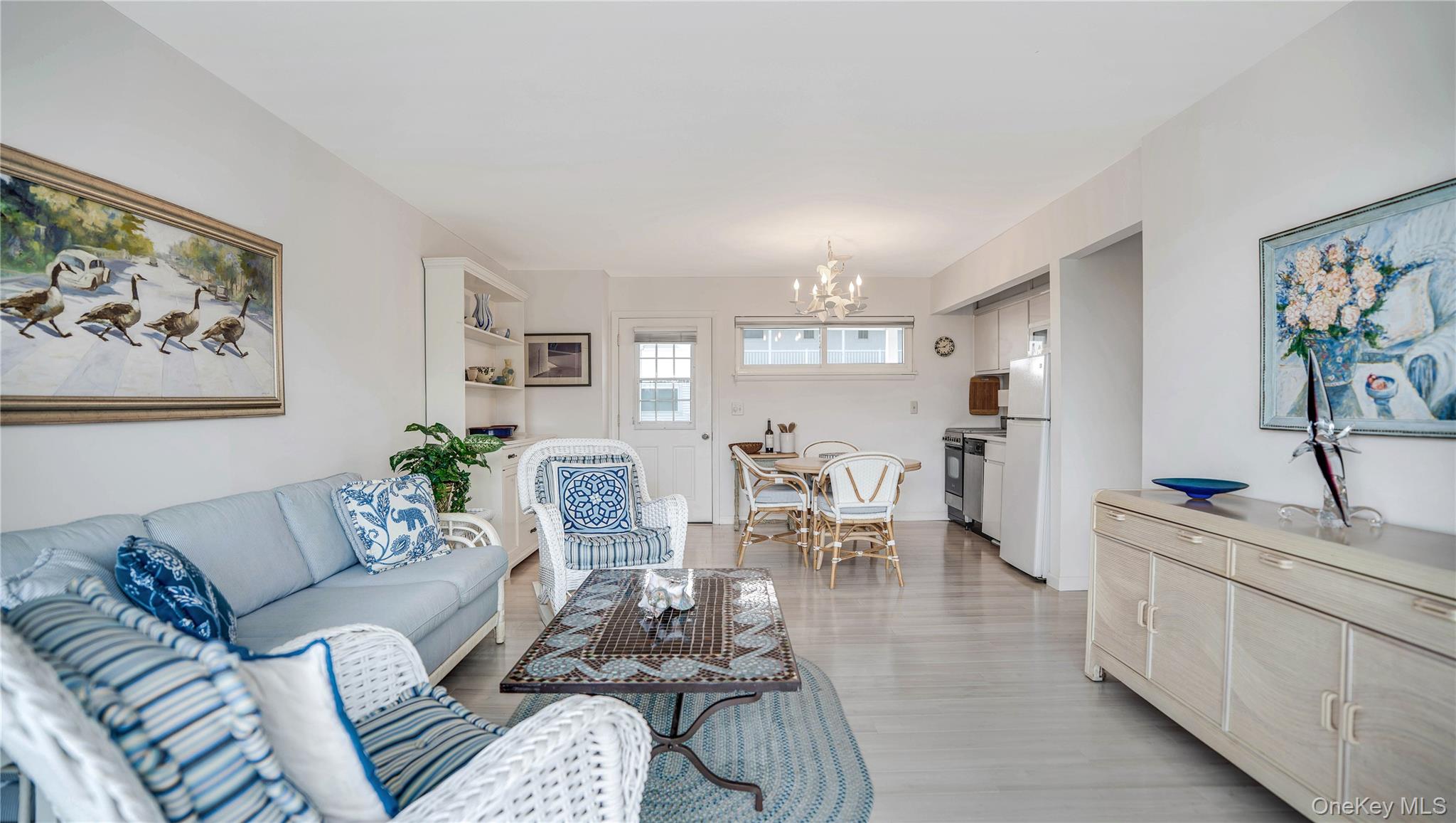 281 Dune Road 2-A Westhampton Beach Westhampton Beach, NY 11978