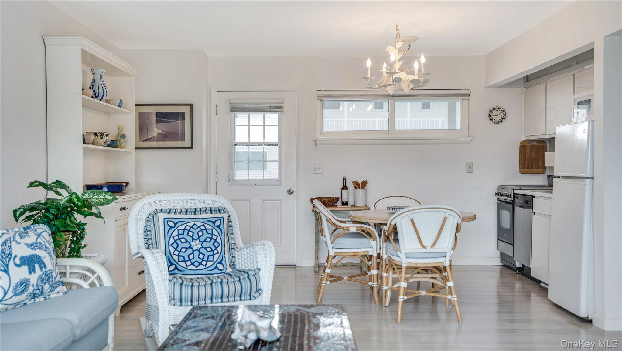 281 Dune Road 2-A Westhampton Beach Westhampton Beach, NY 11978