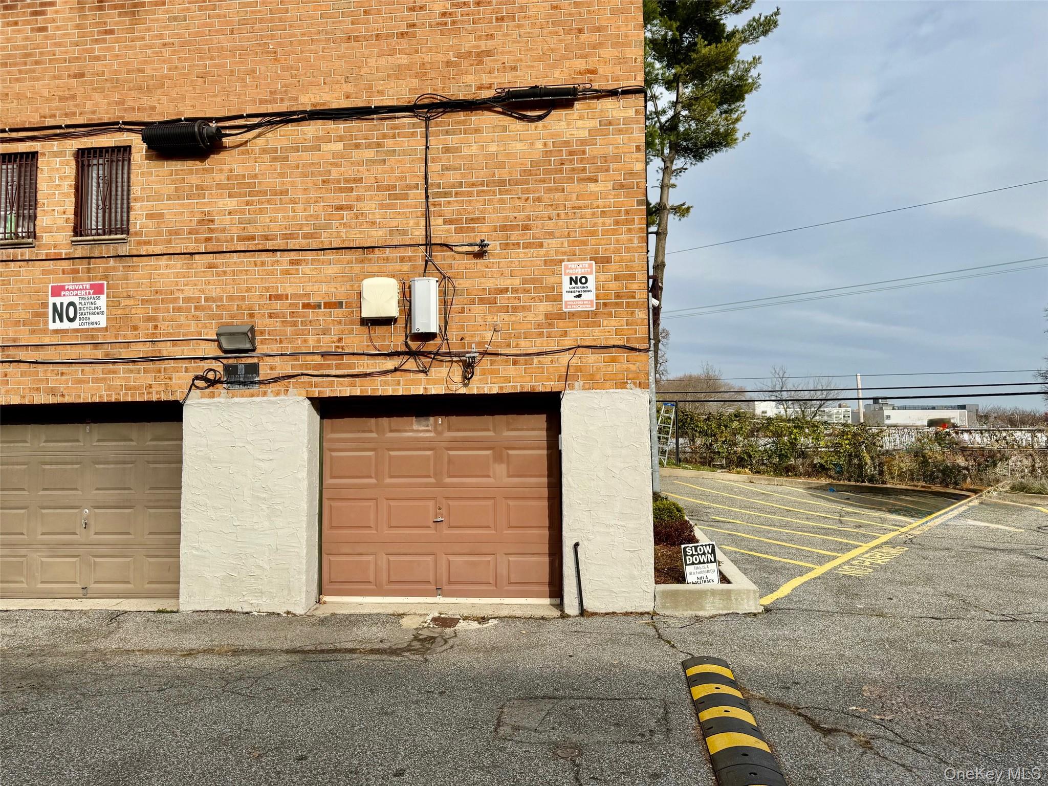 7449 Calamus Avenue 51 Elmhurst Elmhurst, NY 11373