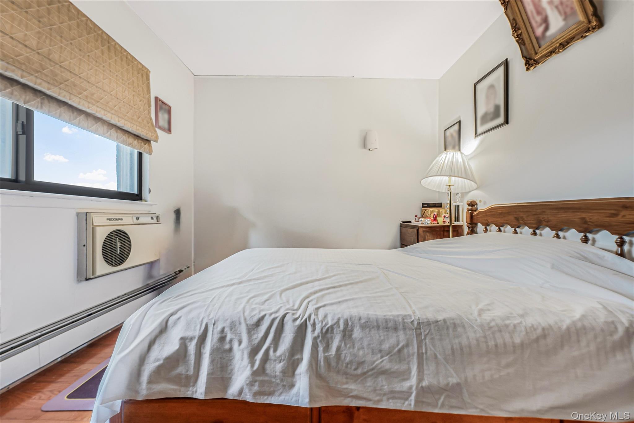 7449 Calamus Avenue 51 Elmhurst Elmhurst, NY 11373