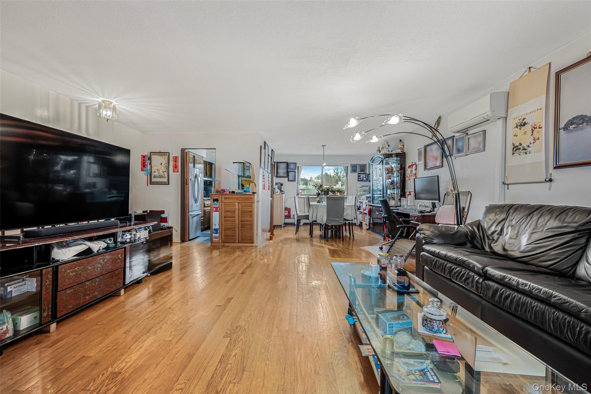 7449 Calamus Avenue 51 Elmhurst Elmhurst, NY 11373