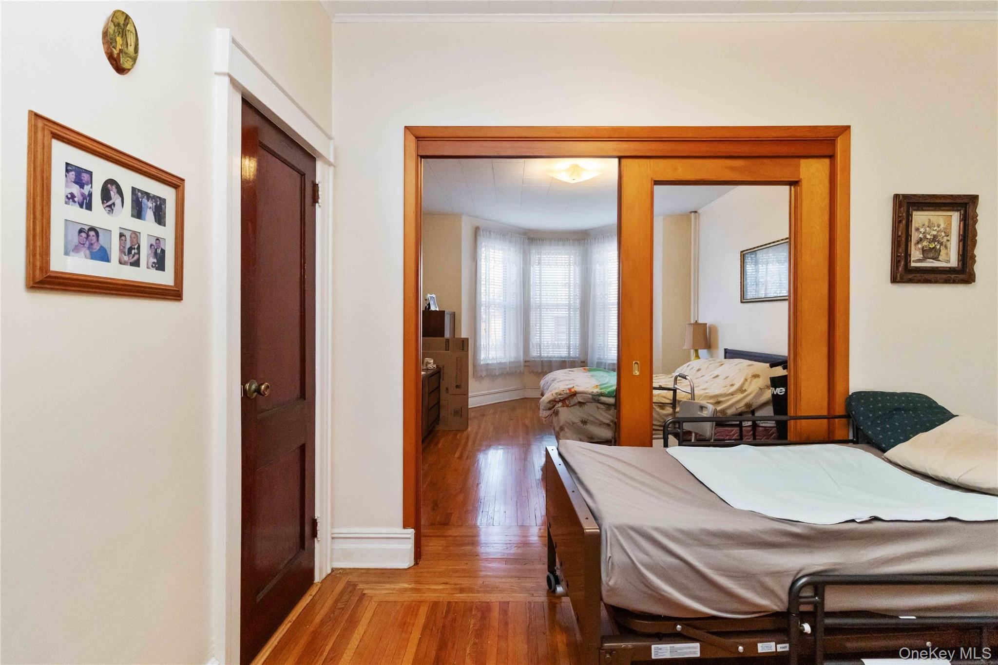 6138 Linden Street Ridgewood Ridgewood, NY 11385