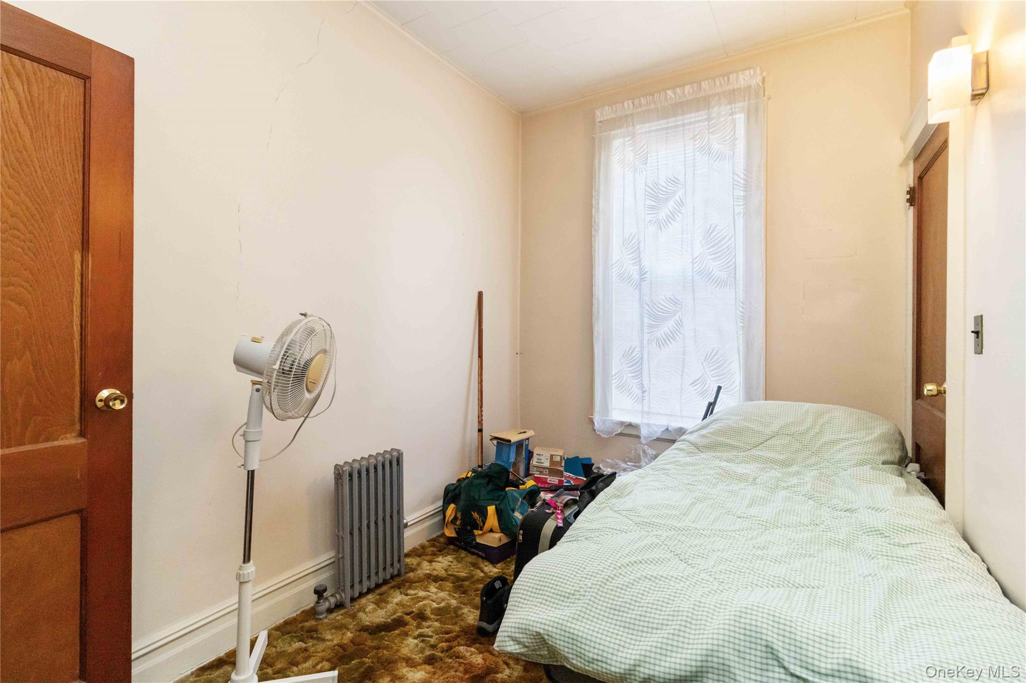 6138 Linden Street Ridgewood Ridgewood, NY 11385