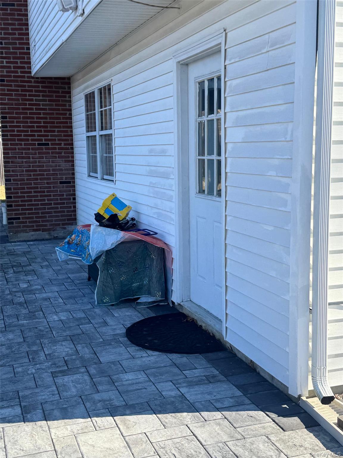 489 Easton Street Ronkonkoma Ronkonkoma, NY 11779