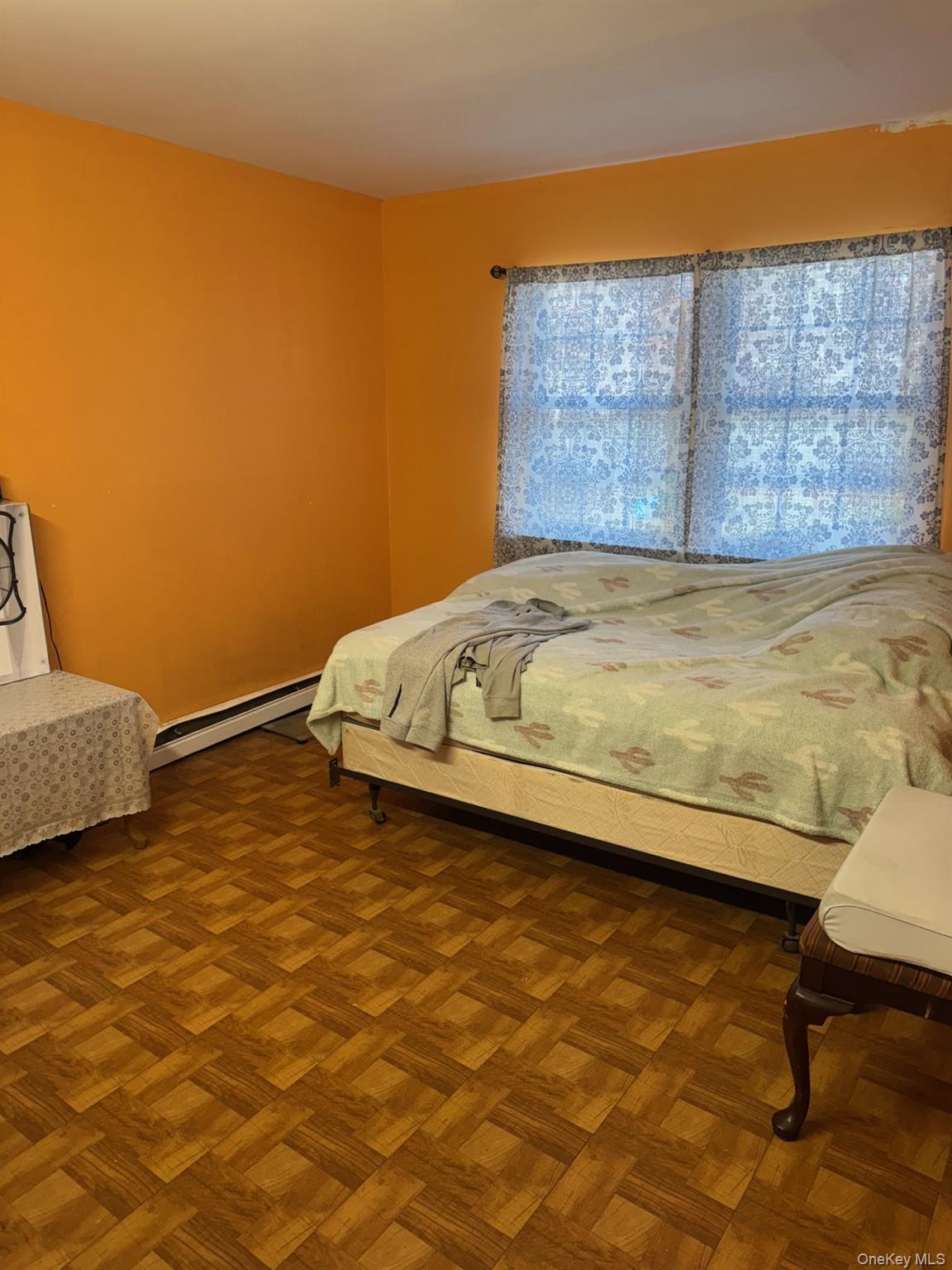 489 Easton Street Ronkonkoma Ronkonkoma, NY 11779