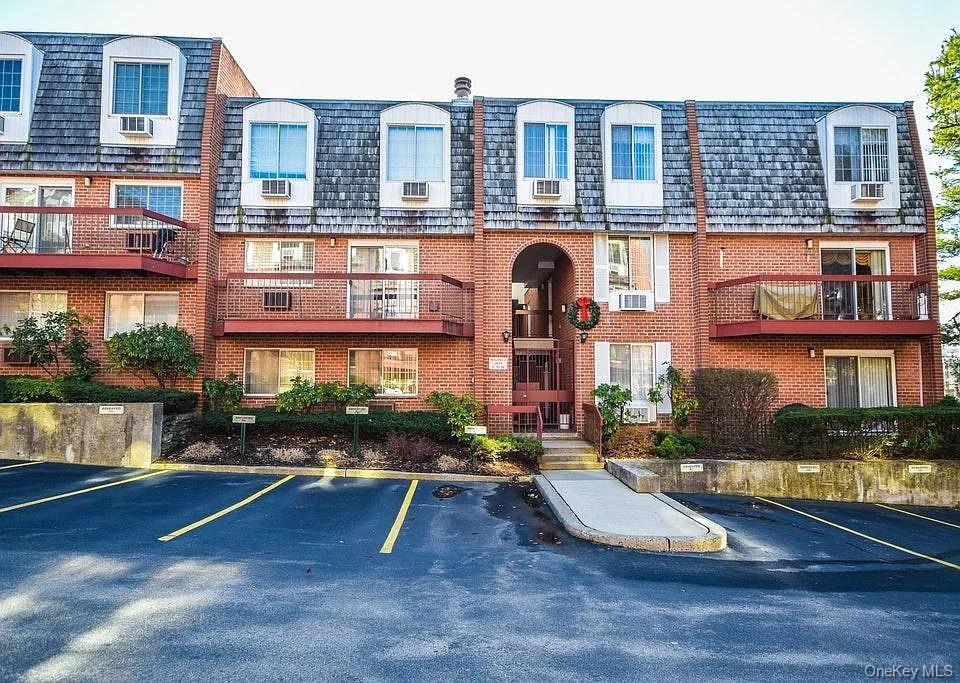 55 N Broadway 2-21C White Plains White Plains, NY 10601