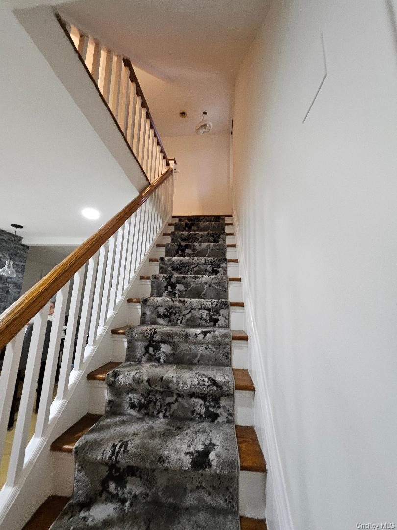 141 Linden Street Roslyn Heights Roslyn Heights, NY 11577