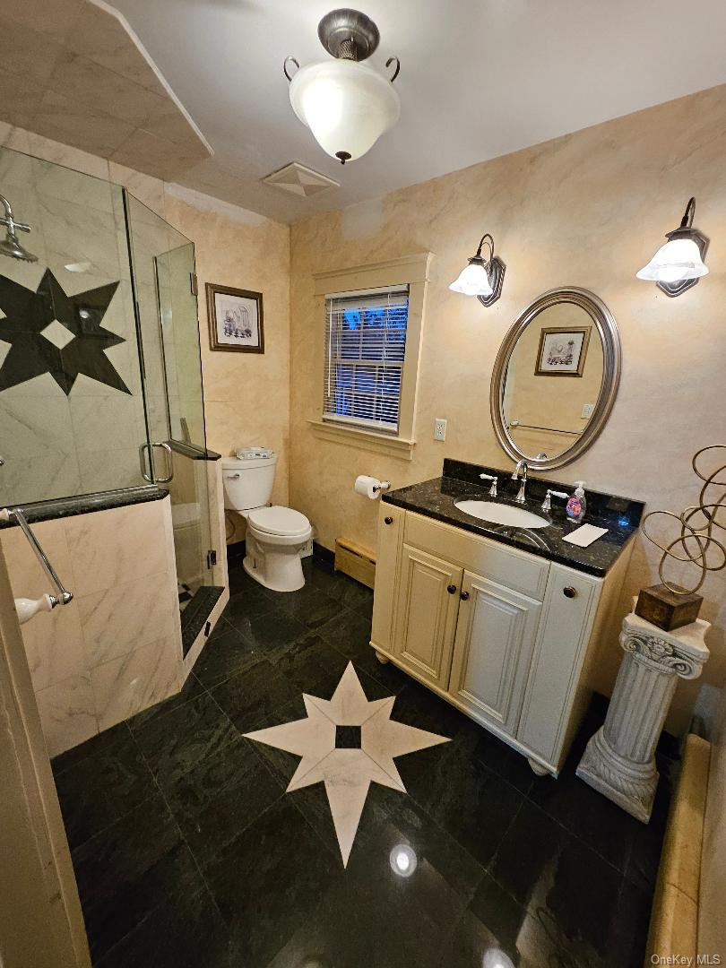 141 Linden Street Roslyn Heights Roslyn Heights, NY 11577