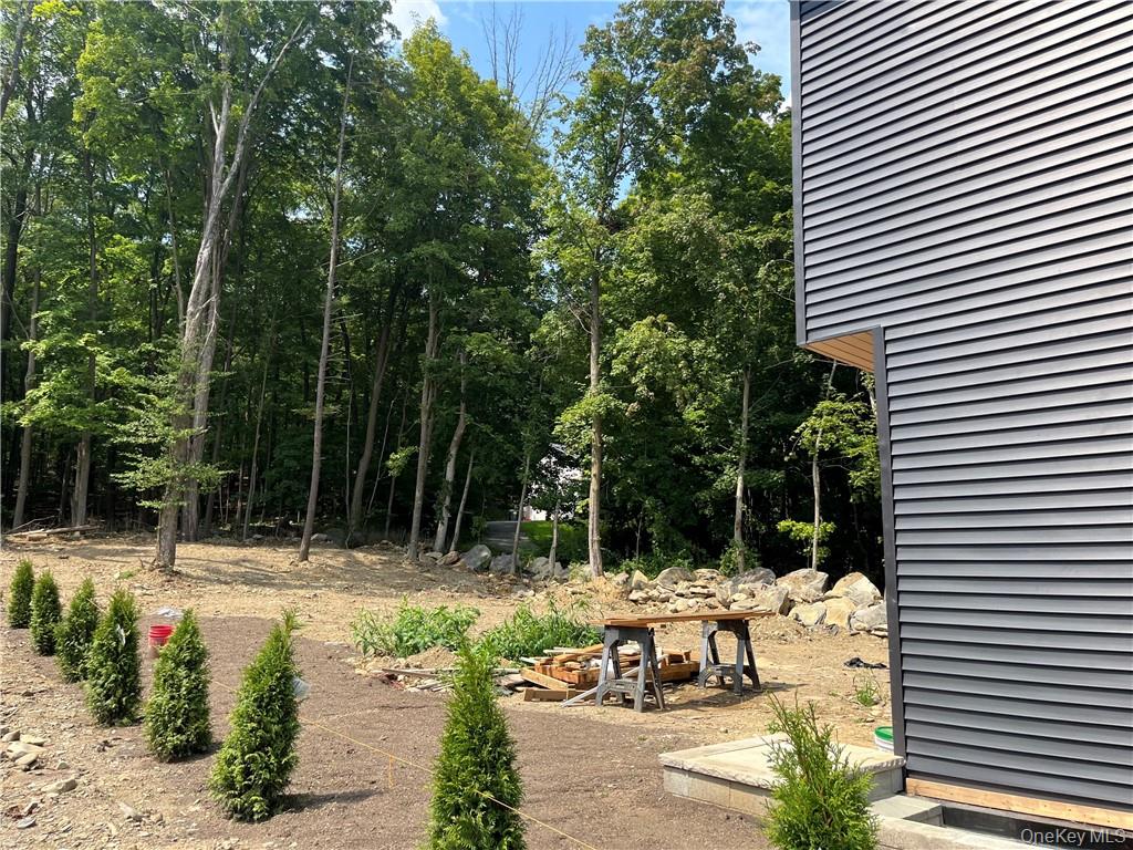 15 County Highway 5 Out of NYC Greenwood Lake, NY 10925