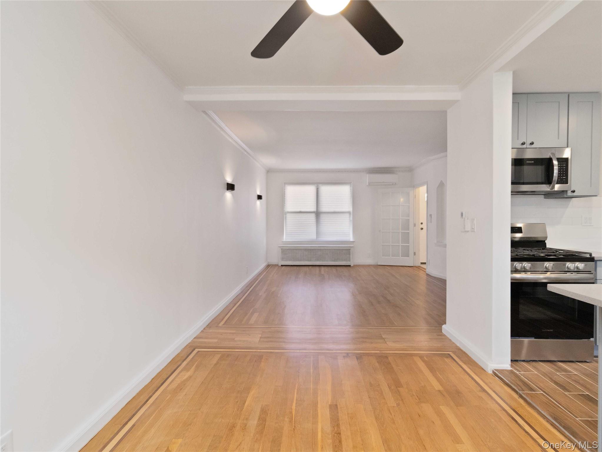 6286 Dry Harbor Road Middle Village Middle Village, NY 11379