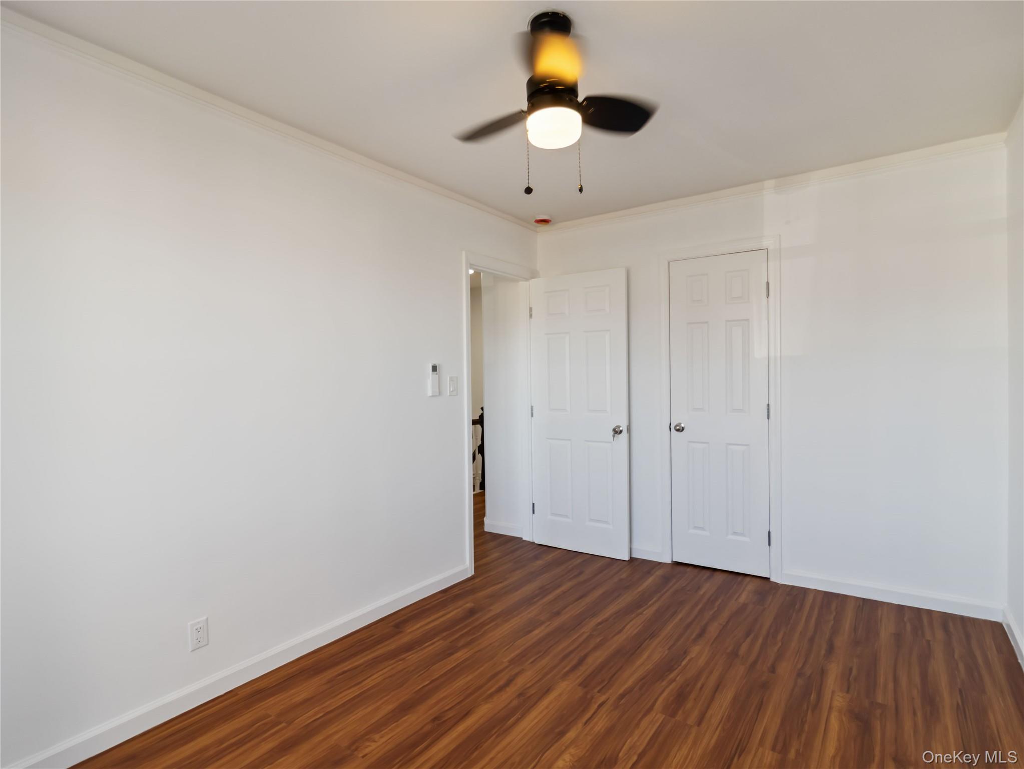 6286 Dry Harbor Road Middle Village Middle Village, NY 11379