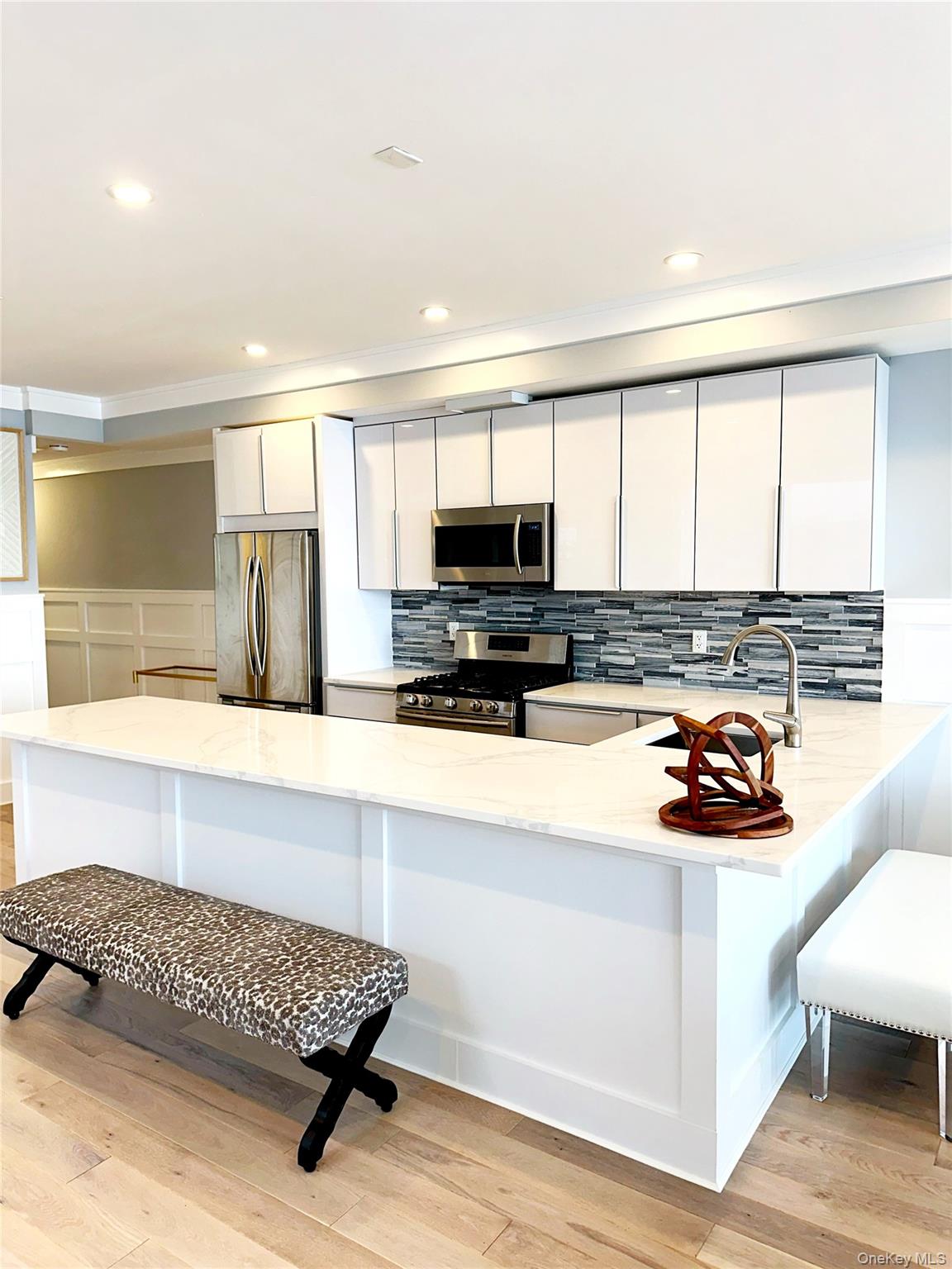 61 Orchard Beach Boulevard B Port Washington Port Washington, NY 11050