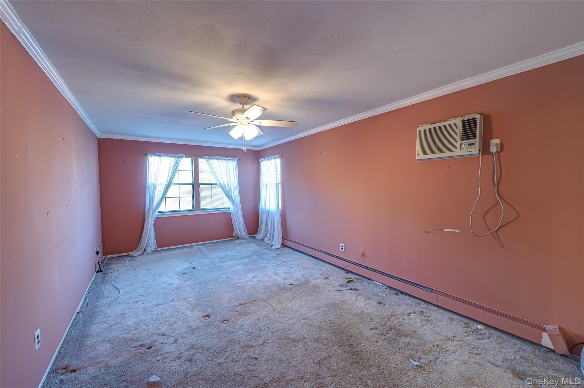 290 East Woodside Avenue Patchogue Patchogue, NY 11772