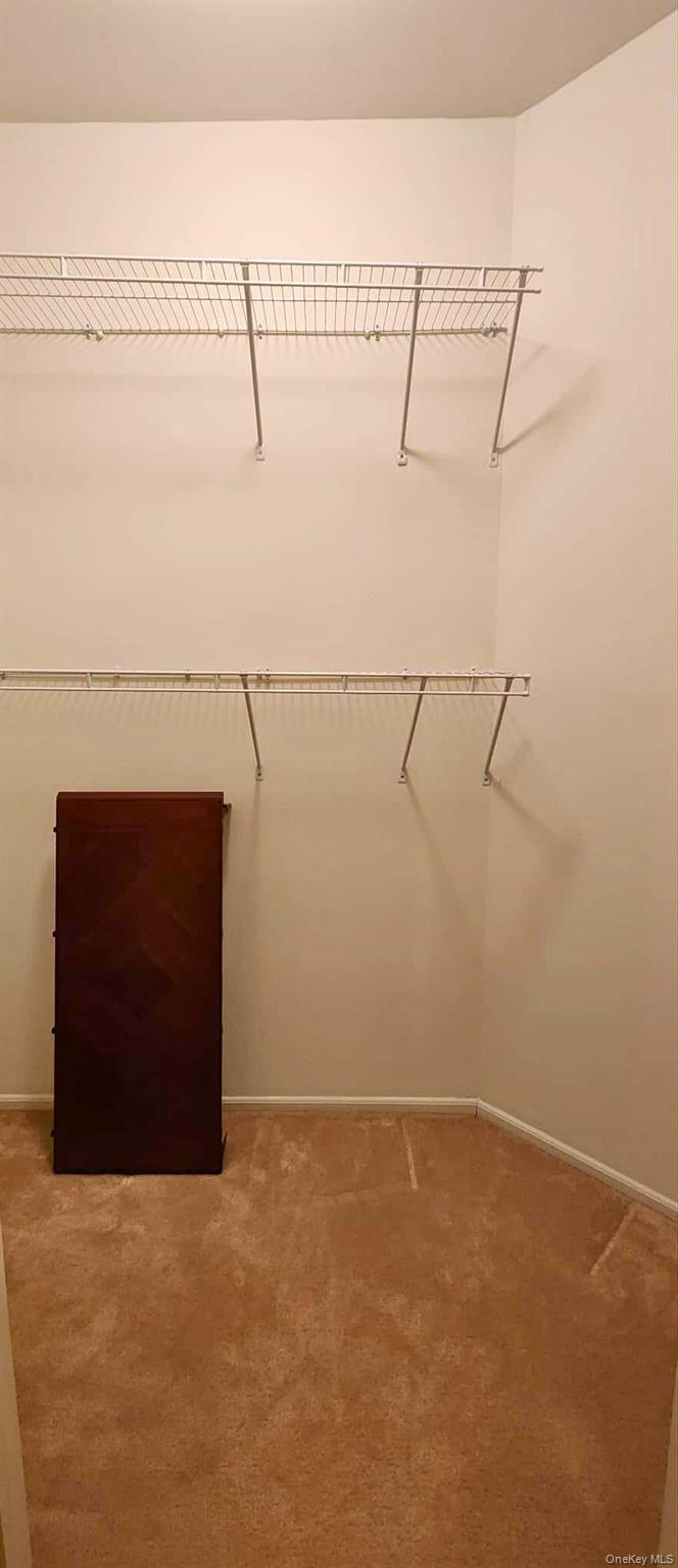 512 Narragansett Villas Drive Lindenhurst Lindenhurst, NY 11757