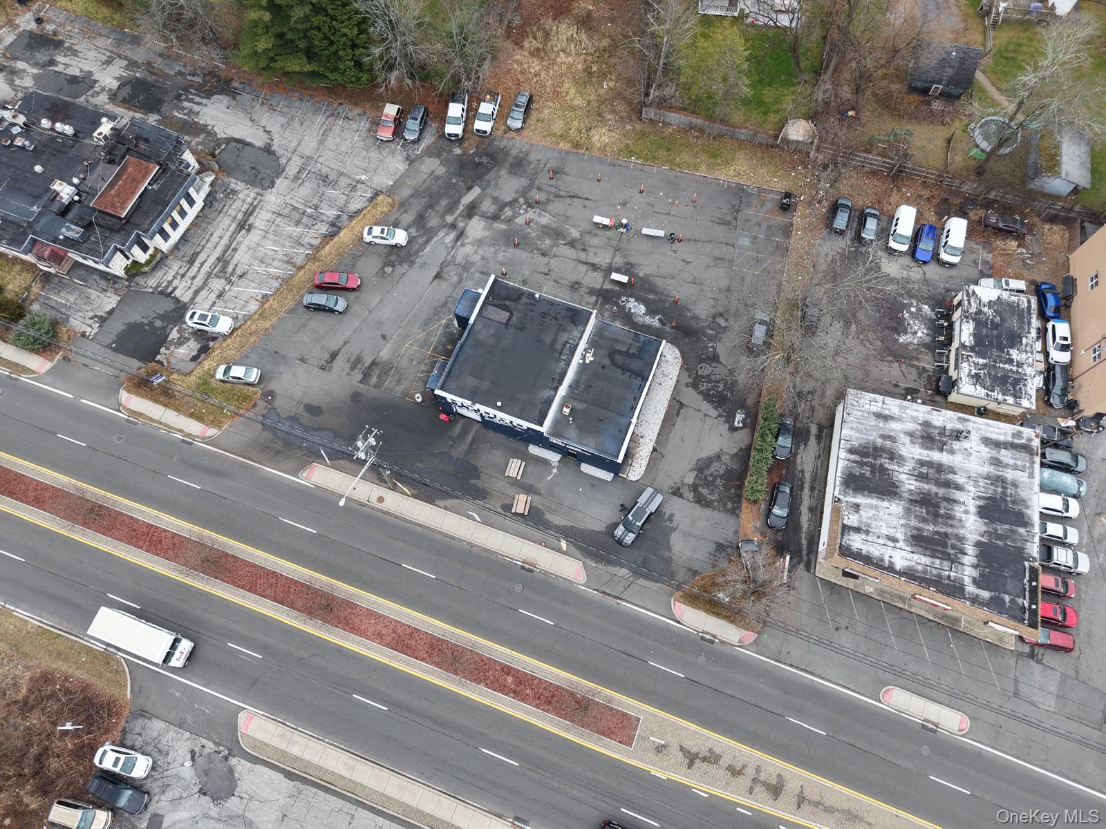 585 Route 303 Out of NYC Blauvelt, NY 10913