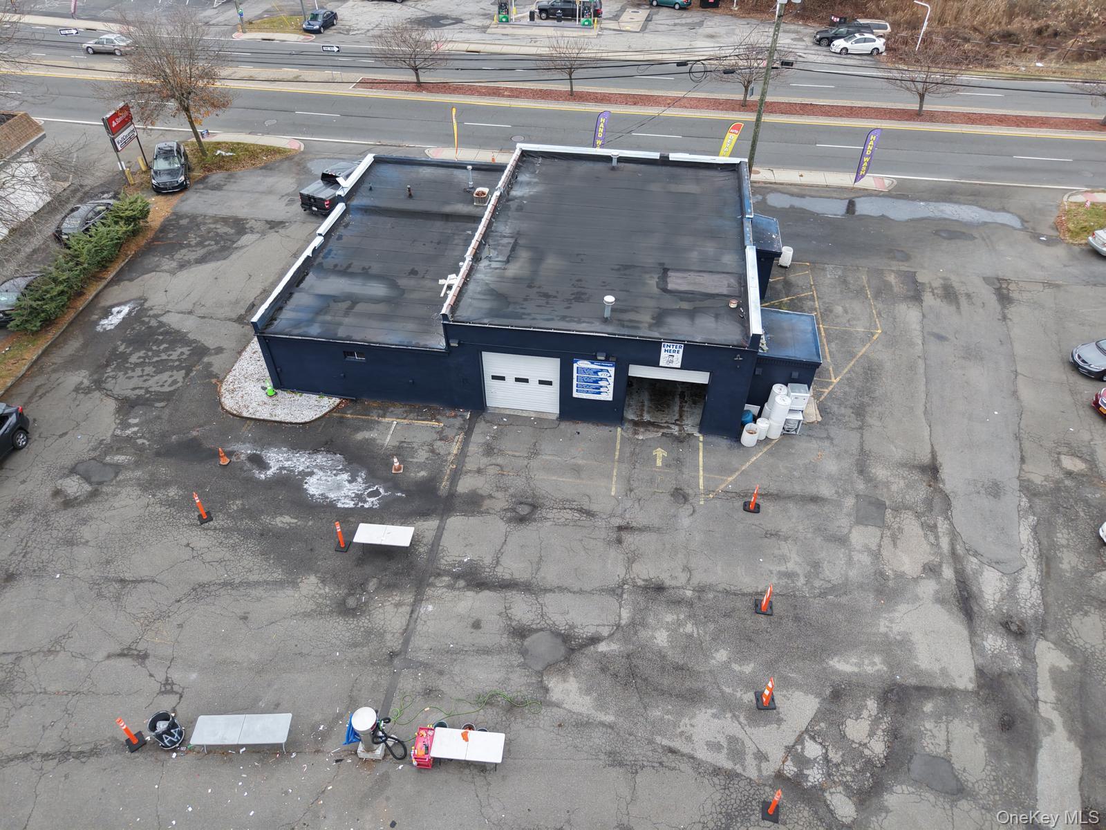 585 Route 303 Out of NYC Blauvelt, NY 10913