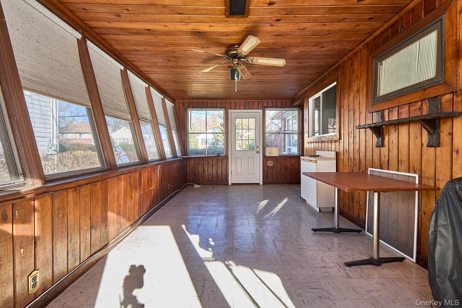 1068 Ashley Drive Valley Stream Valley Stream, NY 11580